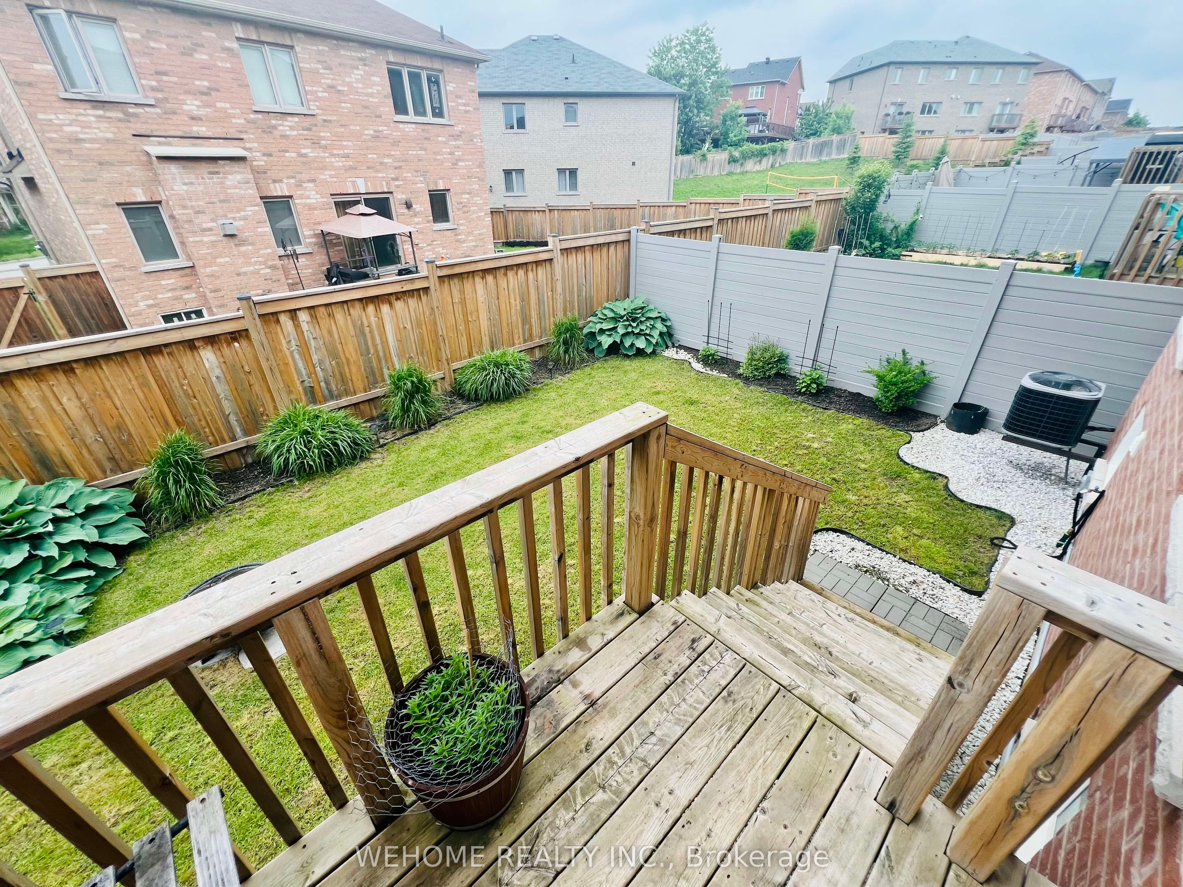 102 Tango Cres Property Photo 25