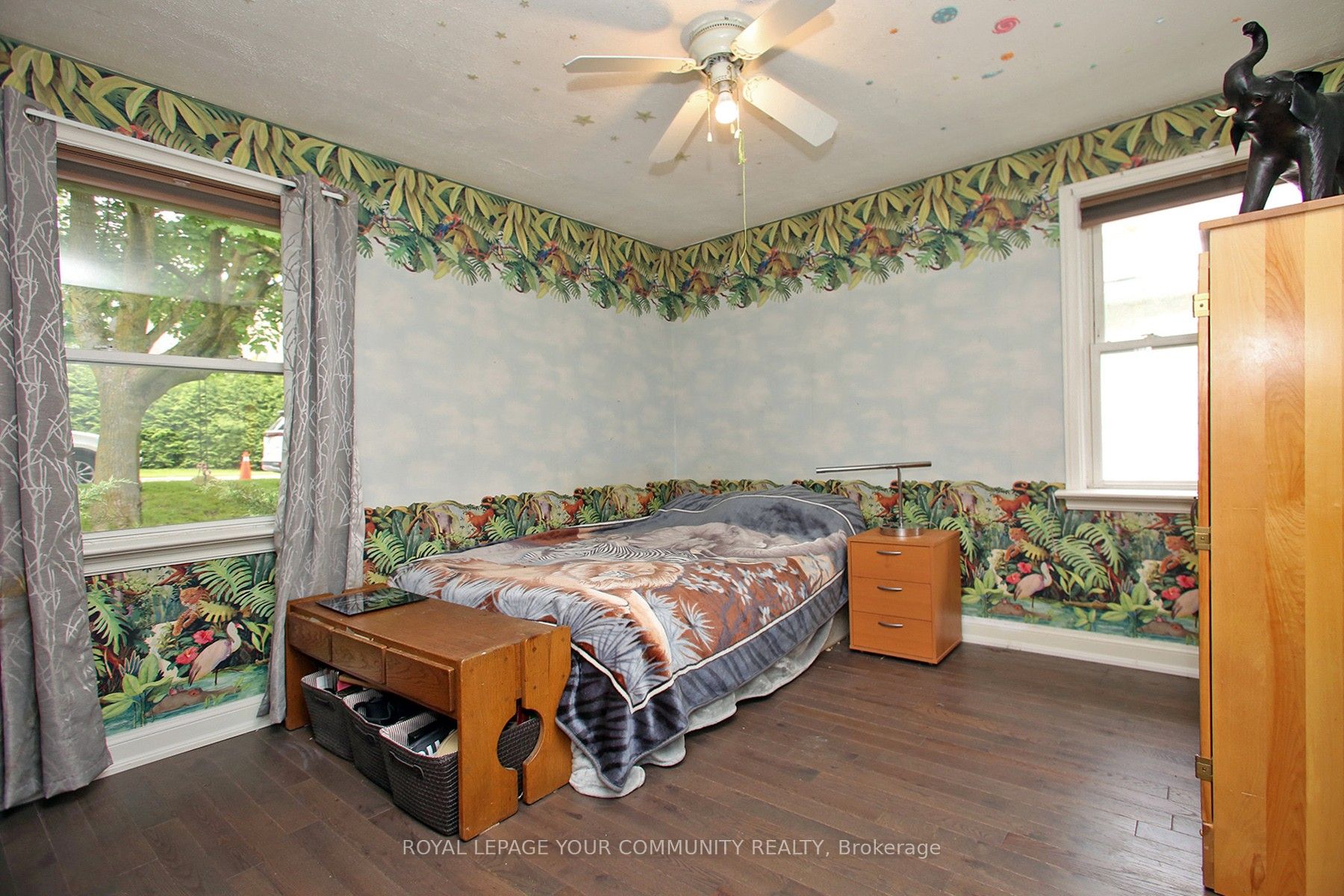 135 Gurnett Street Property Photo 9