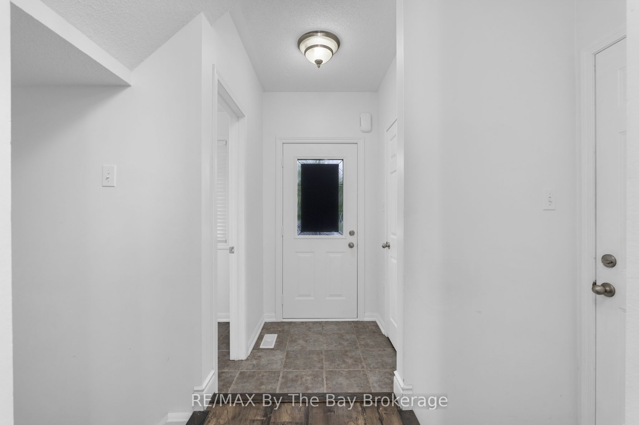 54 Mccann Lane Property Photo 4