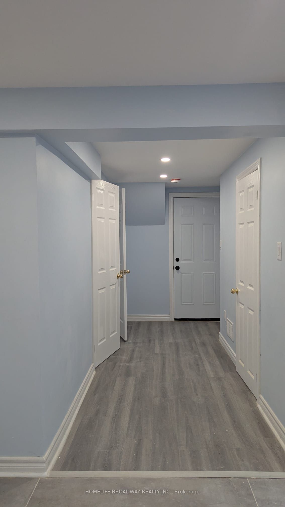 #(lower Level) - 489 Barrhill Road Property Photo 3