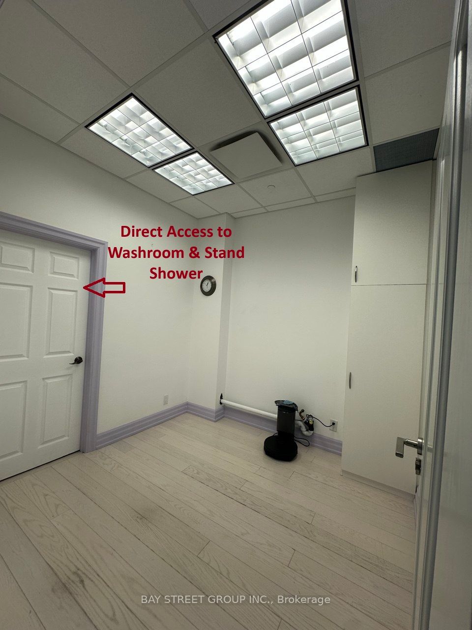 10376 Yonge Street 208 - Room 1 Property Photo 7