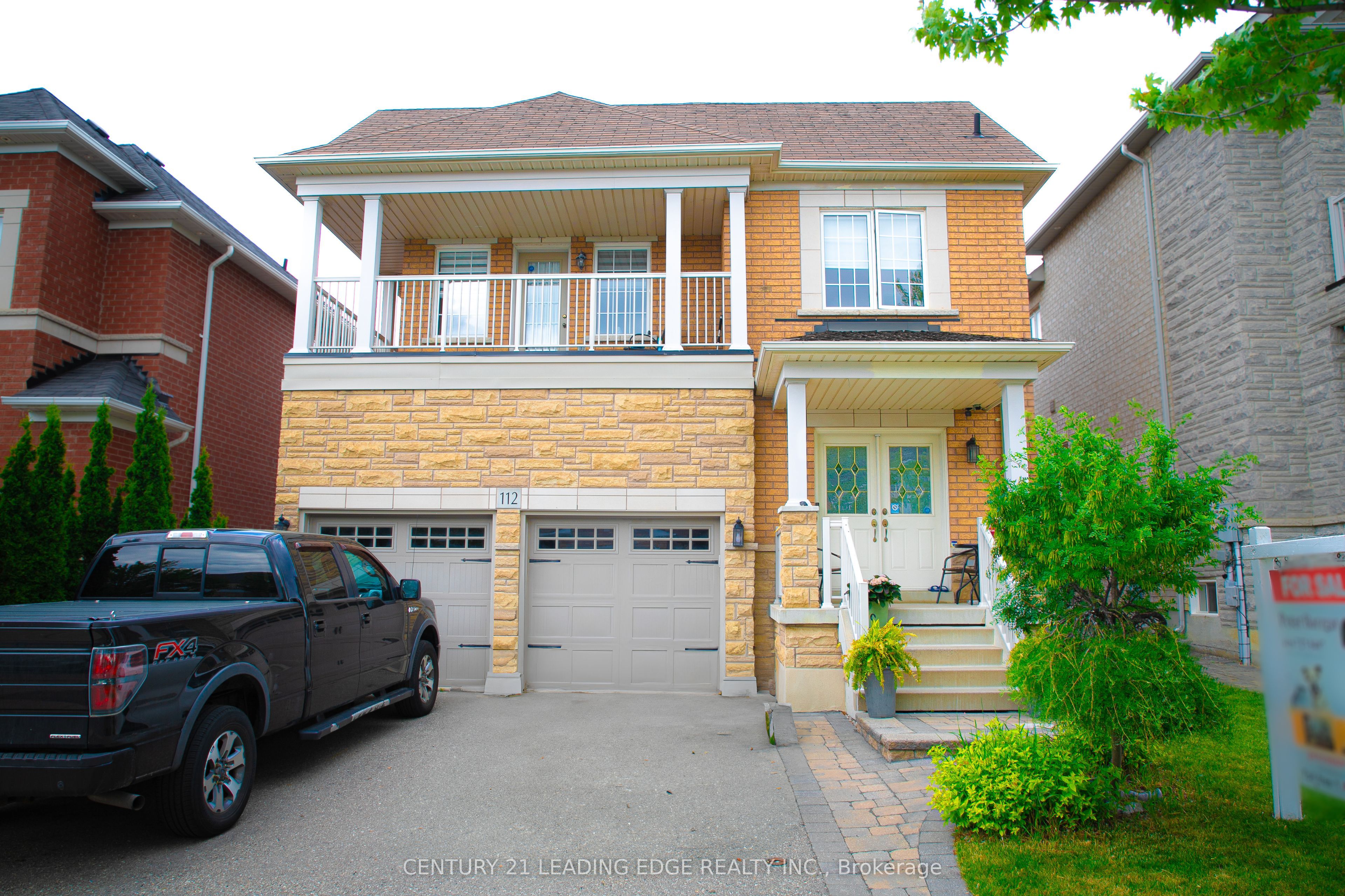 112 Lormel Gate Property Photo 1