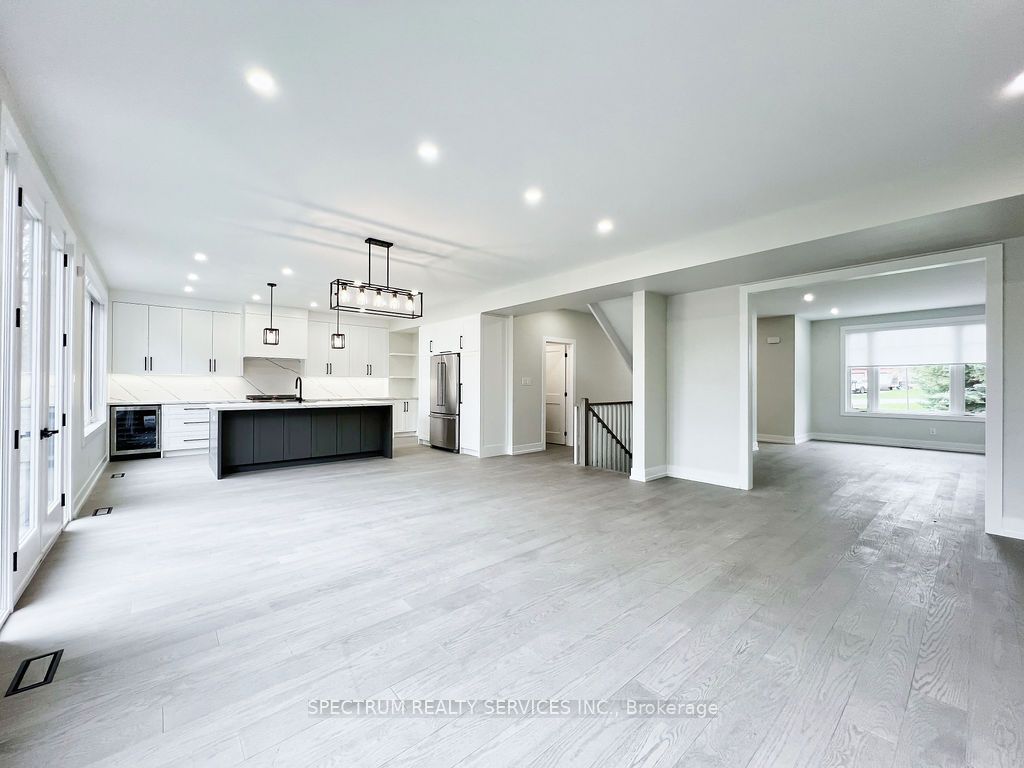 16 Mcguire Court Property Photo 2