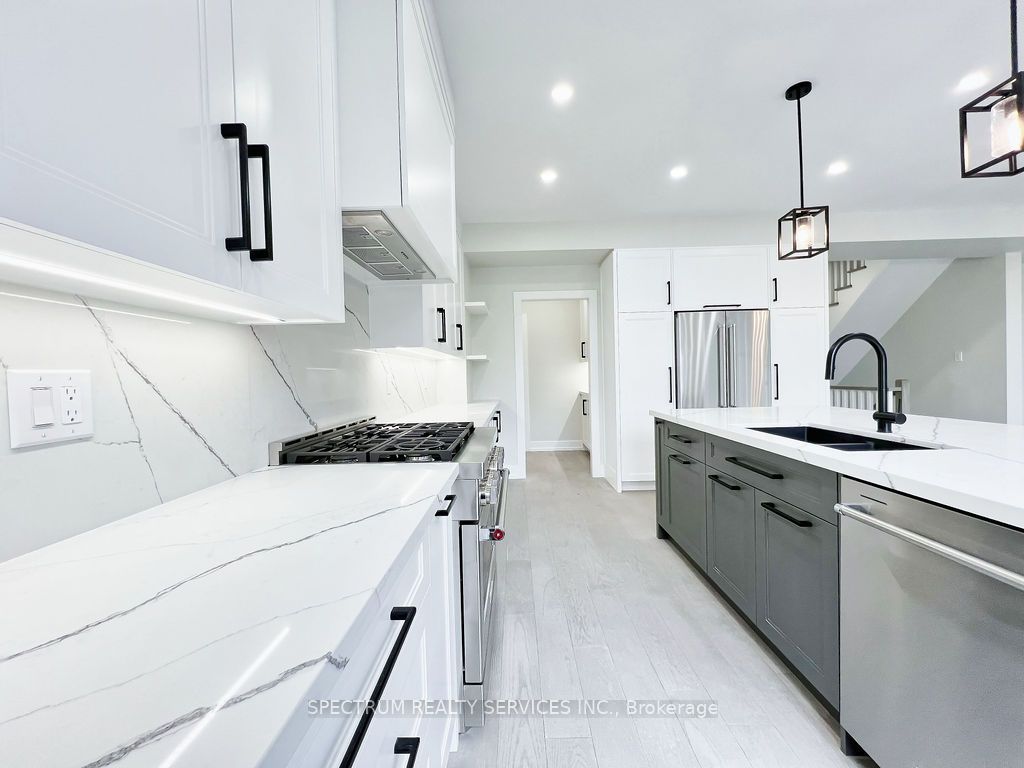 16 Mcguire Court Property Photo 6