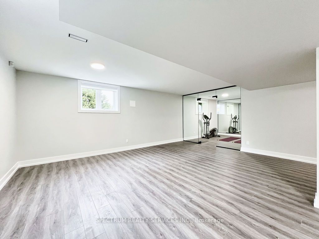 16 Mcguire Court Property Photo 27