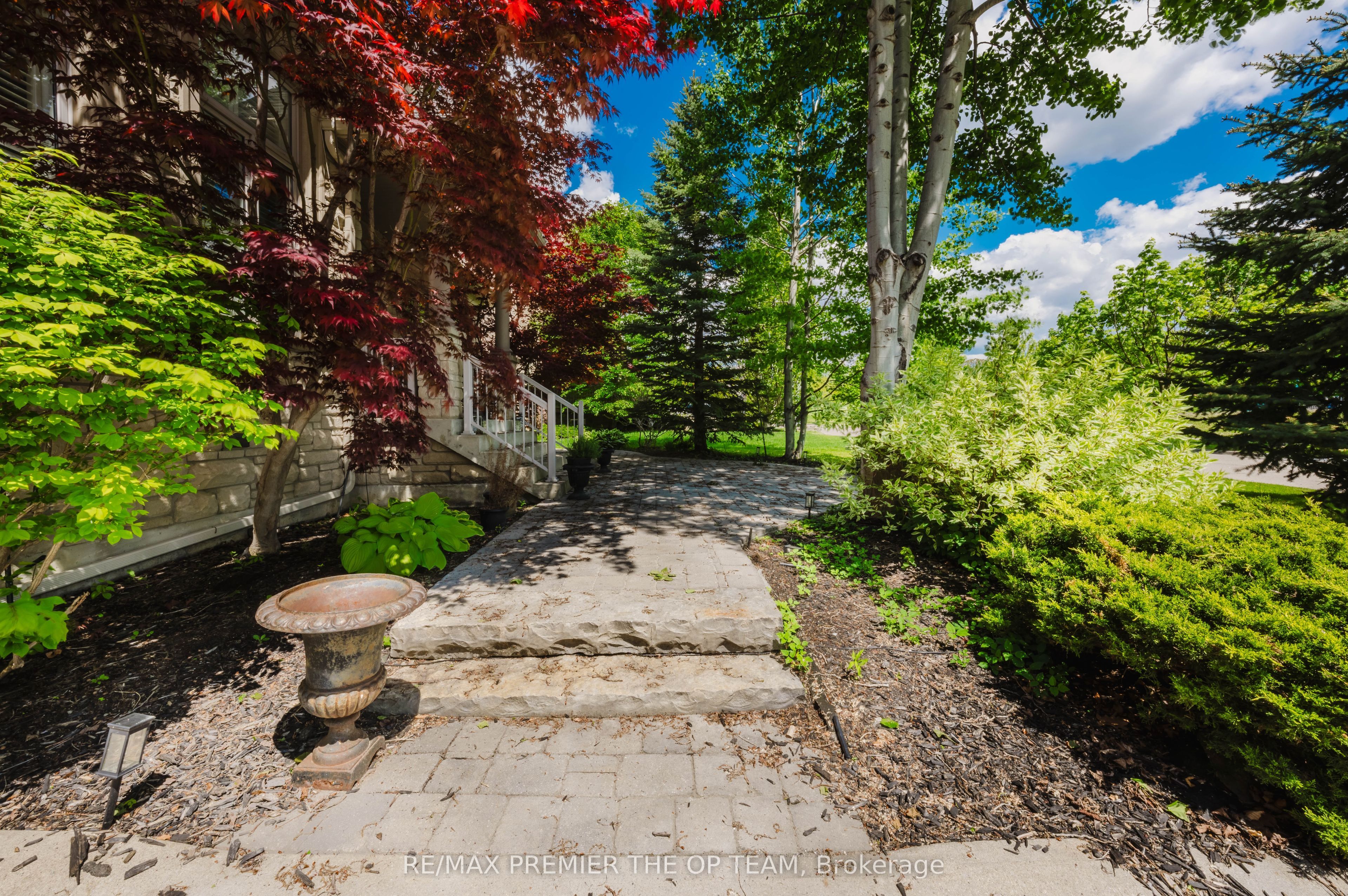 56 Park Ridge Drive Property Photo 4