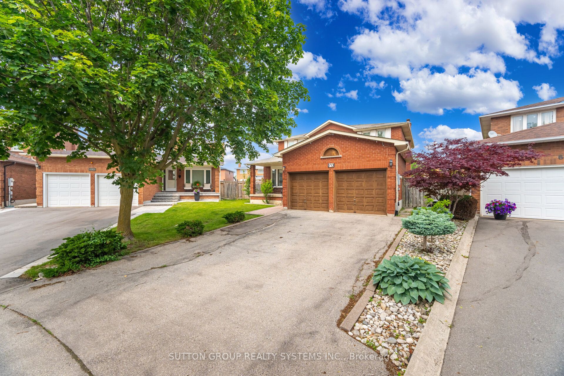 70 Amaretto Court Property Photo 3
