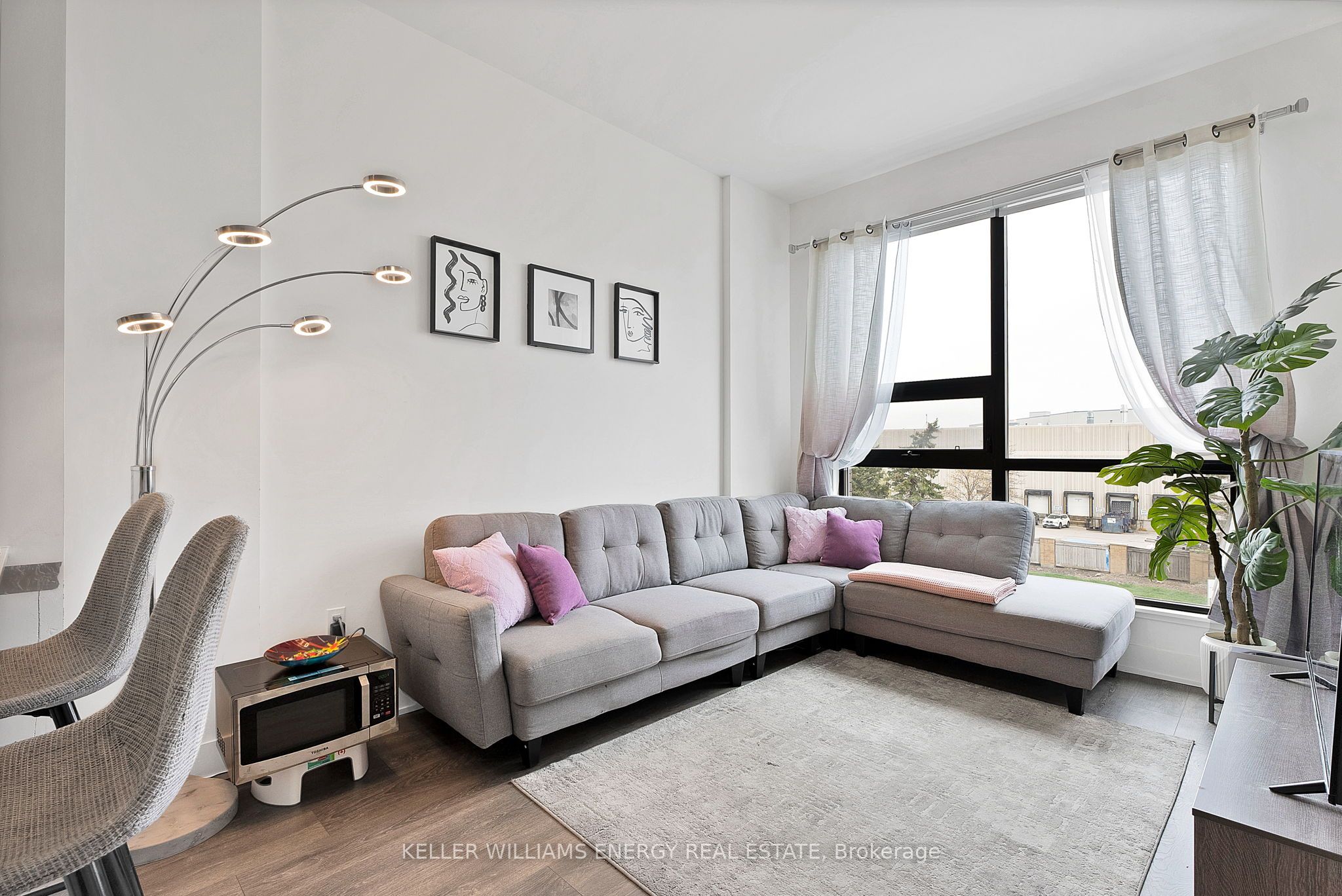 2908 Highway 7 N/a 219 Property Photo 12