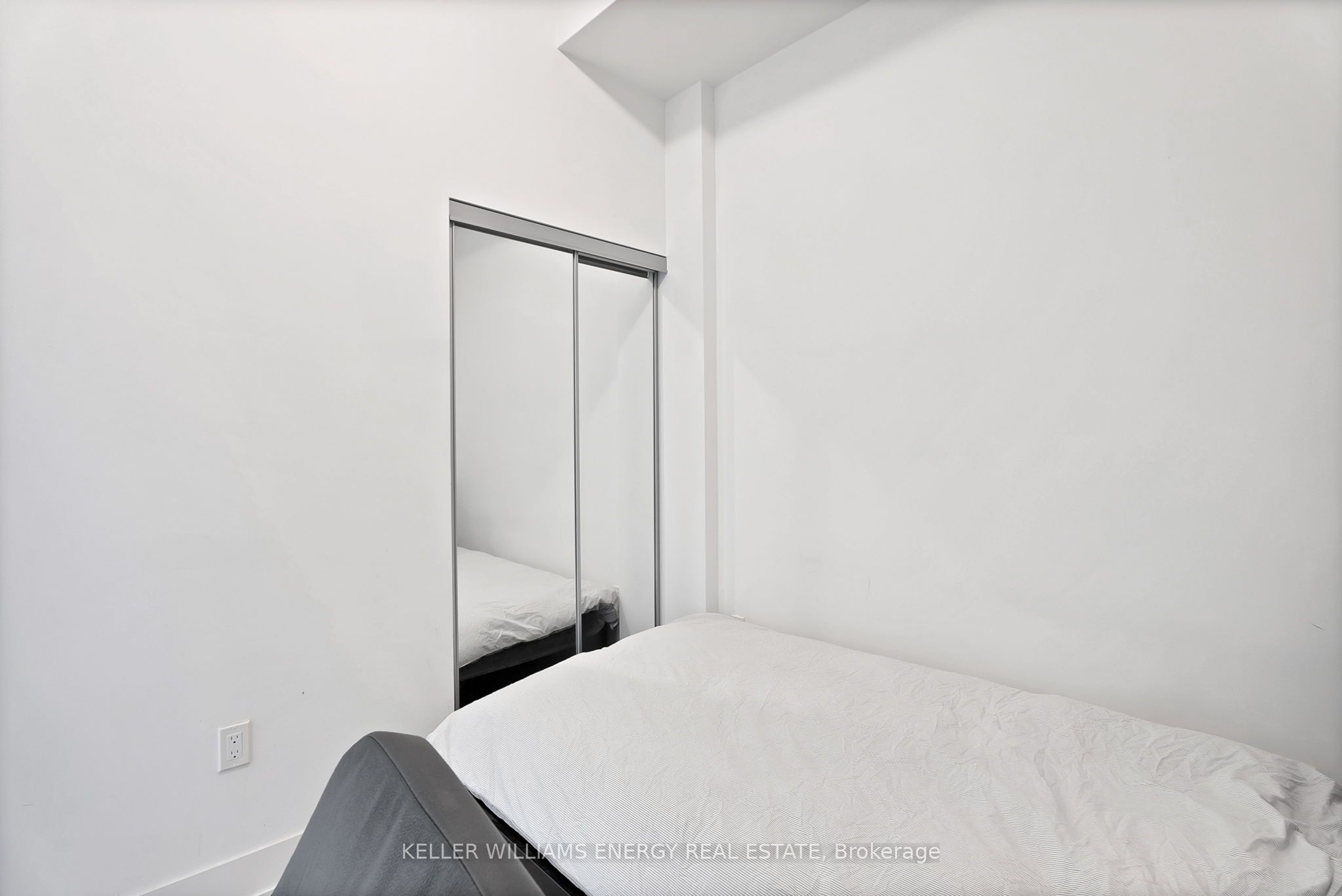 2908 Highway 7 N/a 219 Property Photo 19