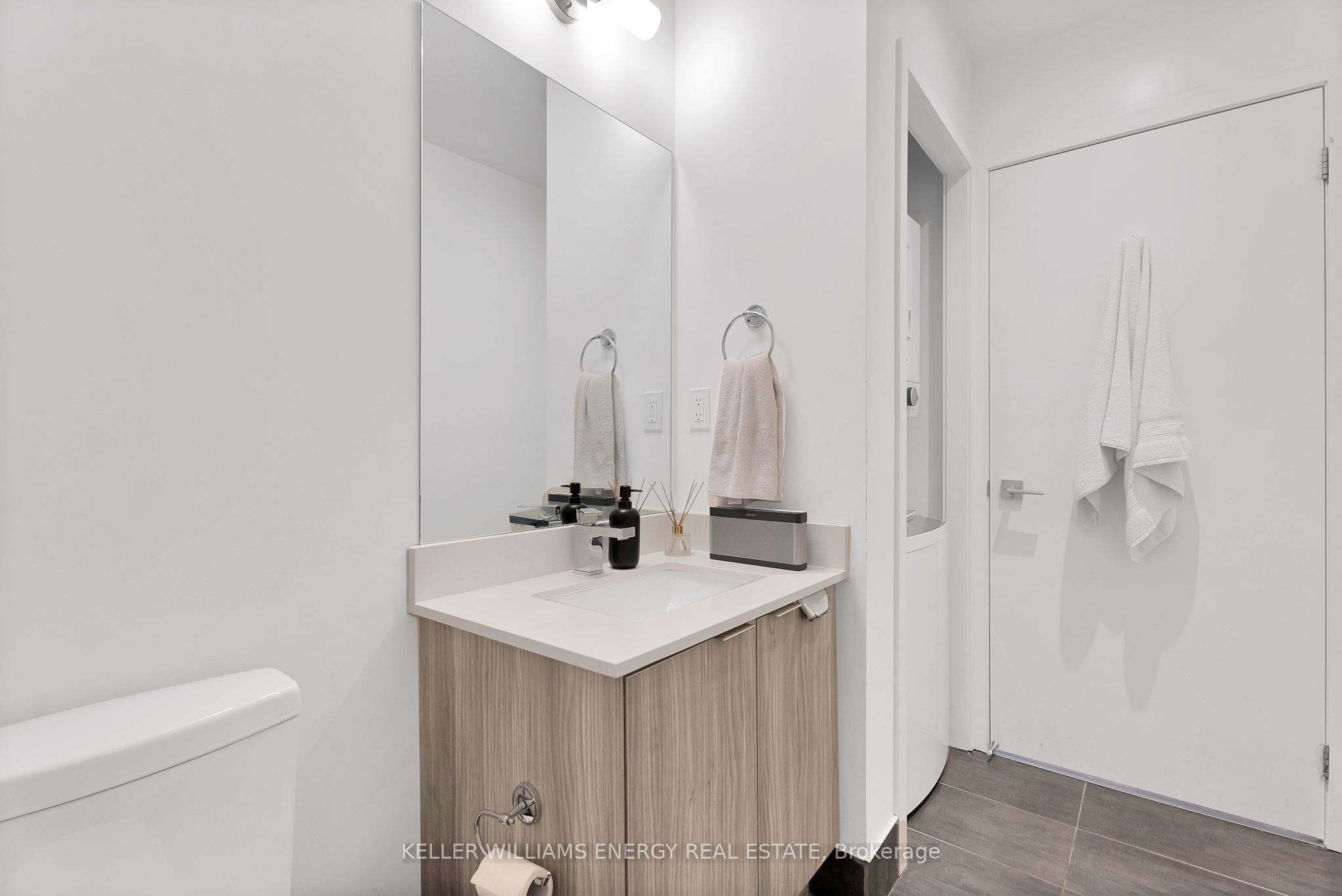 2908 Highway 7 N/a 219 Property Photo 21