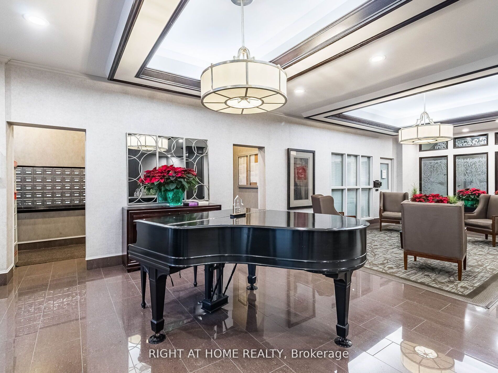 25 Austin Drive 818 Property Photo 4