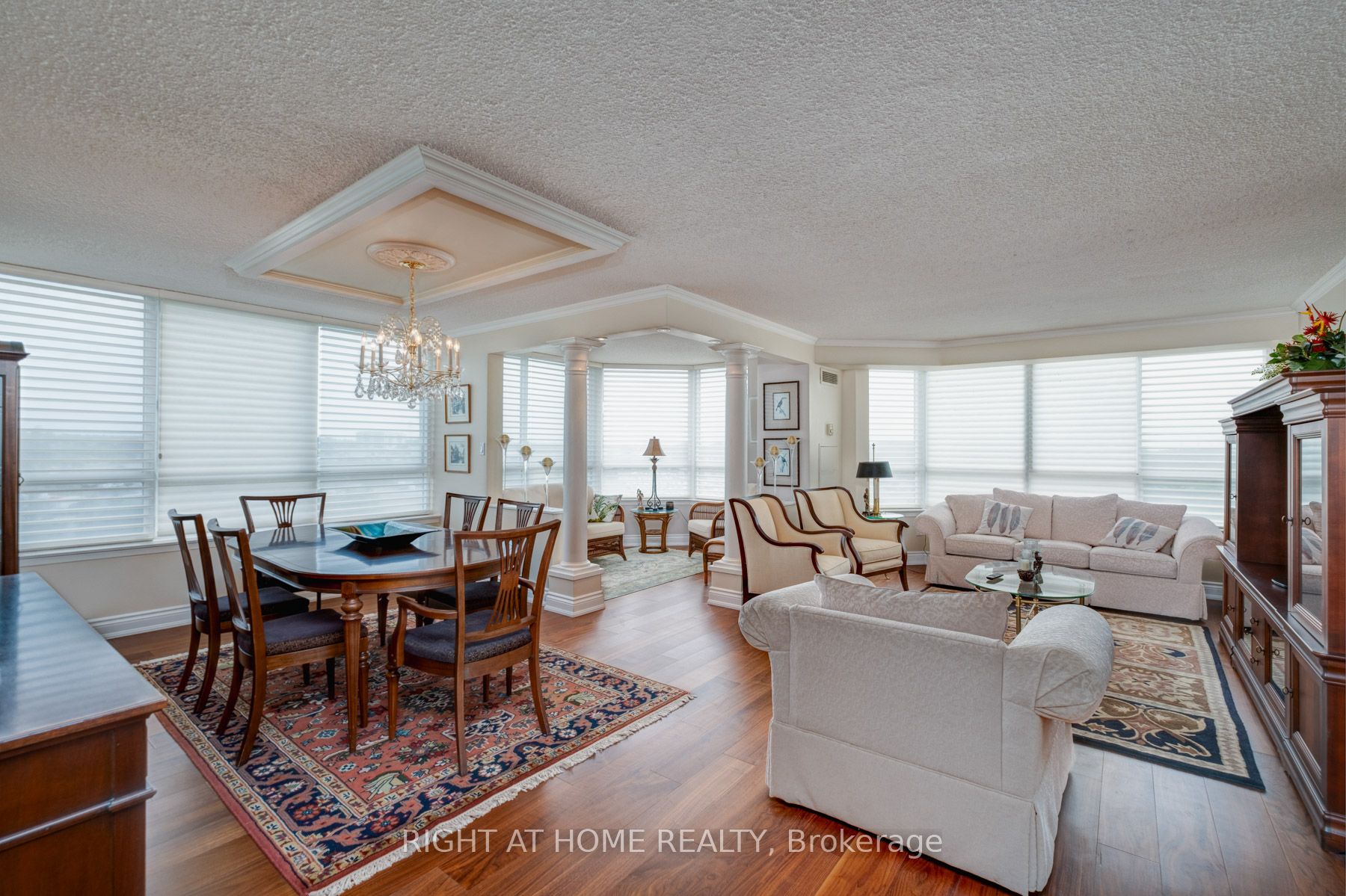 25 Austin Drive 818 Property Photo 14