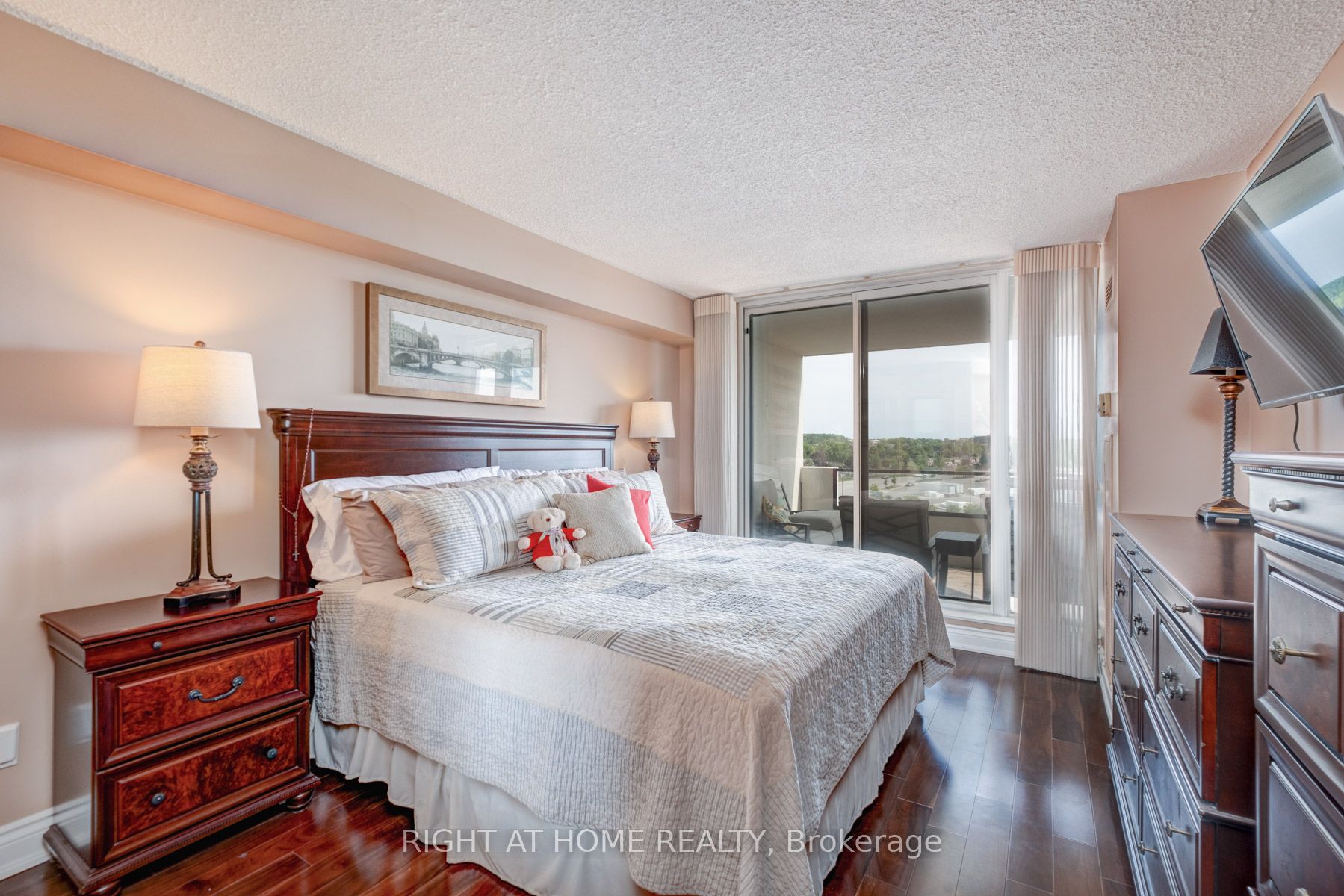 25 Austin Drive 818 Property Photo 23