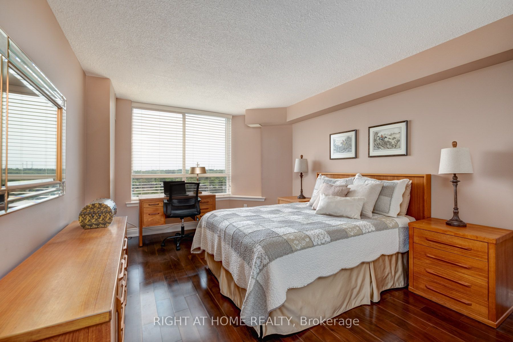 25 Austin Drive 818 Property Photo 26