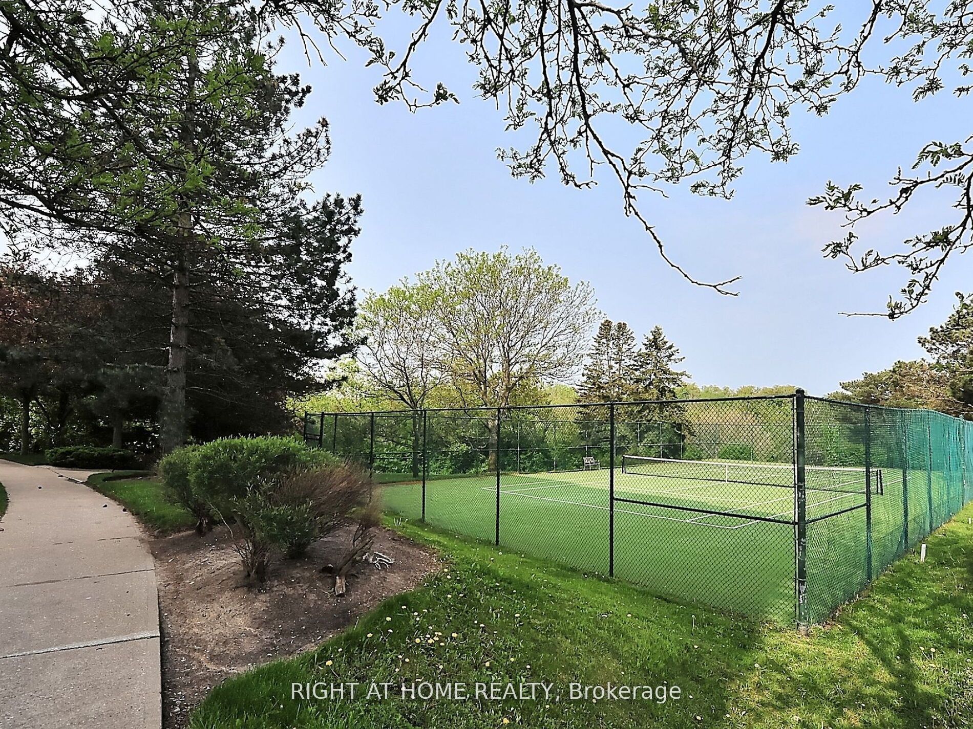 25 Austin Drive 818 Property Photo 41