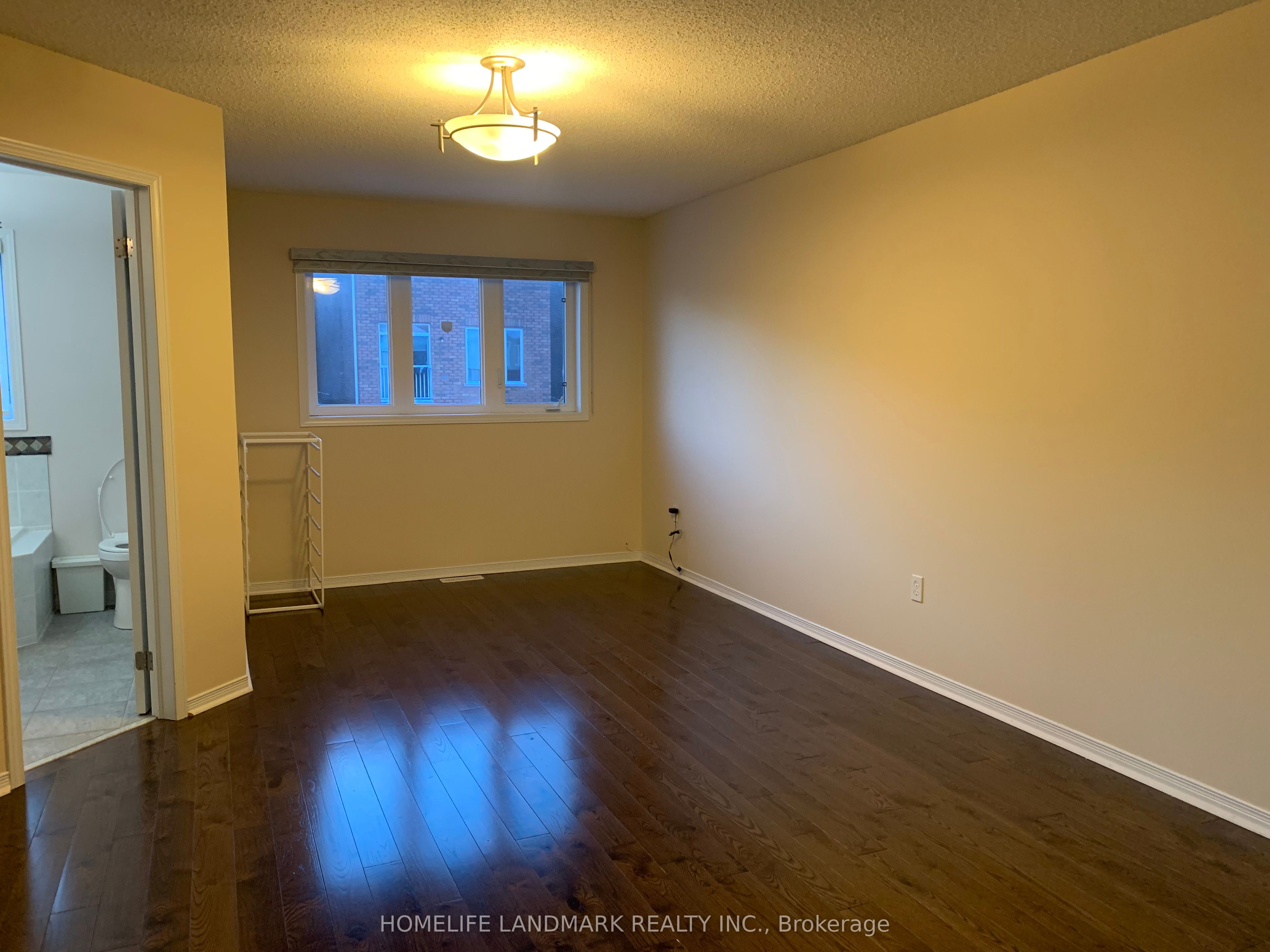 117 Catalpa Crescent Property Photo 11