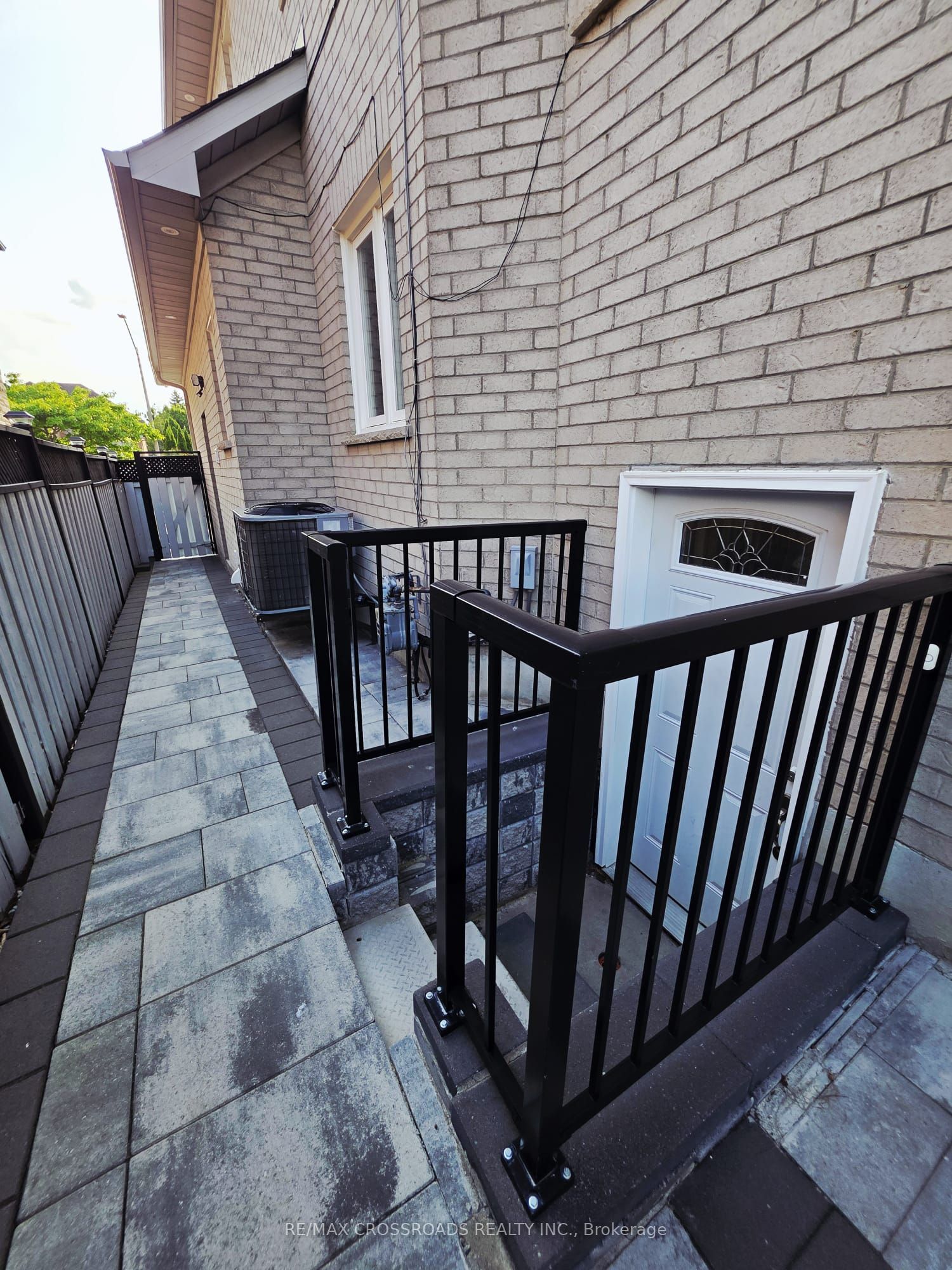 50 Grandlea Crescent Property Photo 1