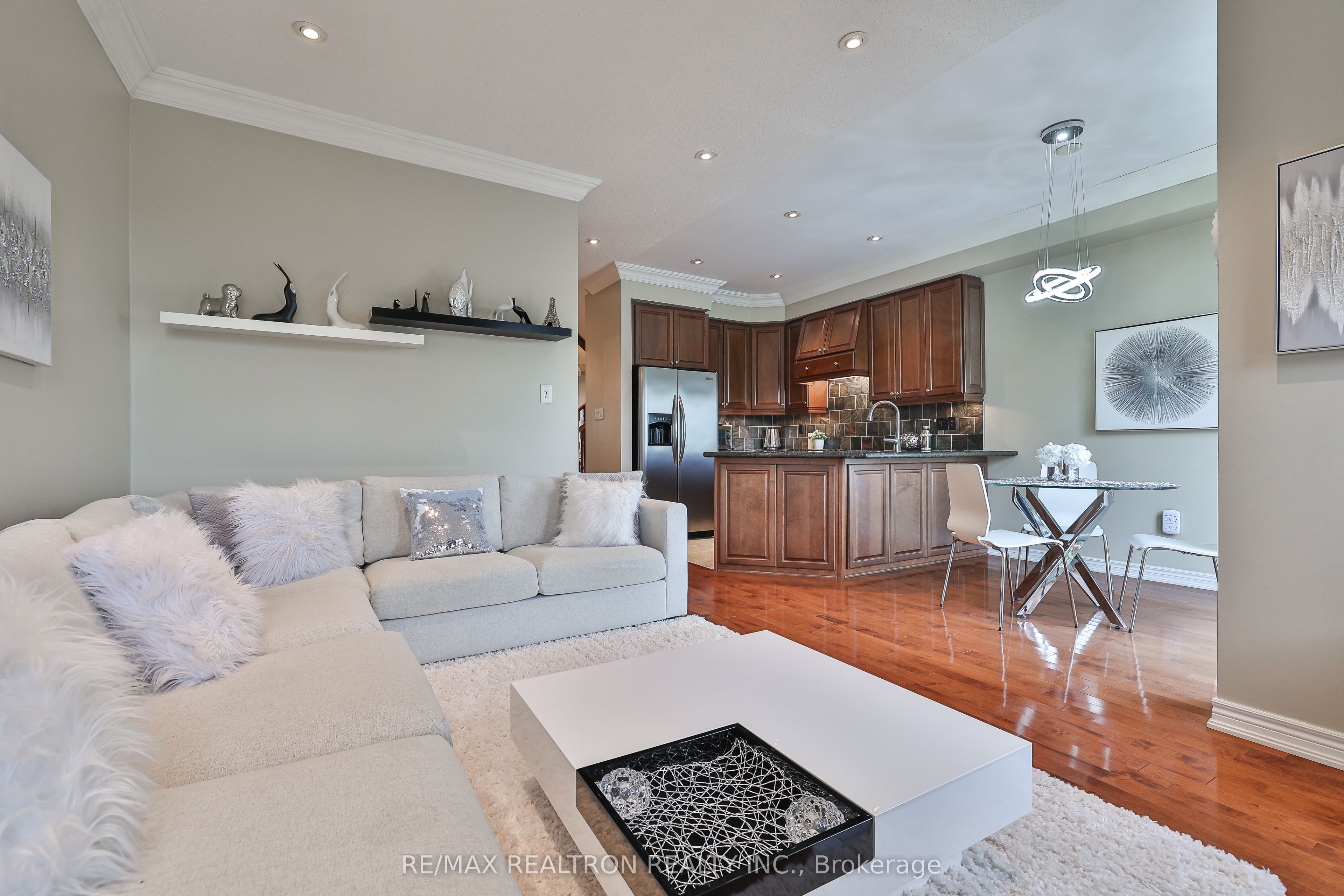 73 Shirrick Drive Property Photo 9