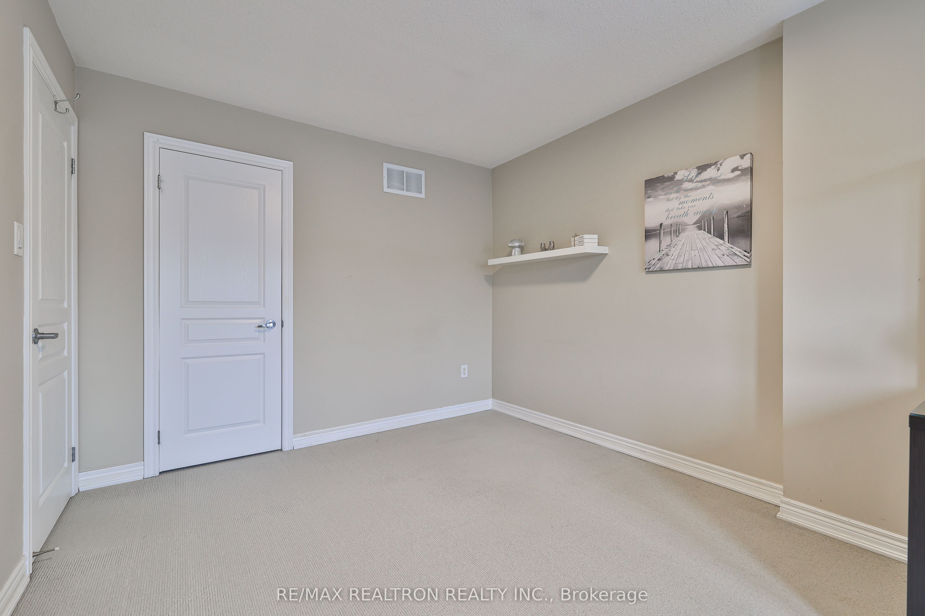73 Shirrick Drive Property Photo 21