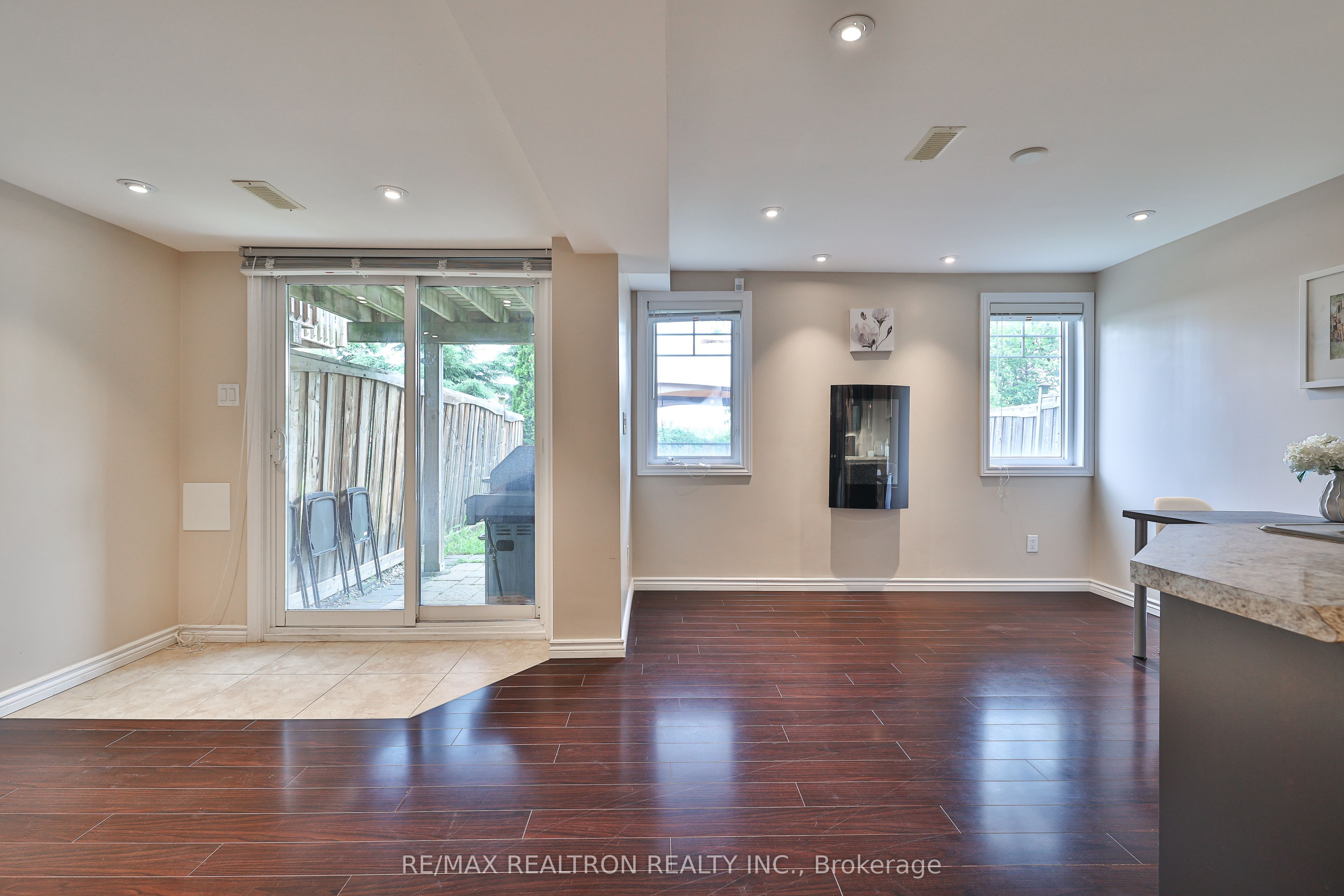 73 Shirrick Drive Property Photo 24