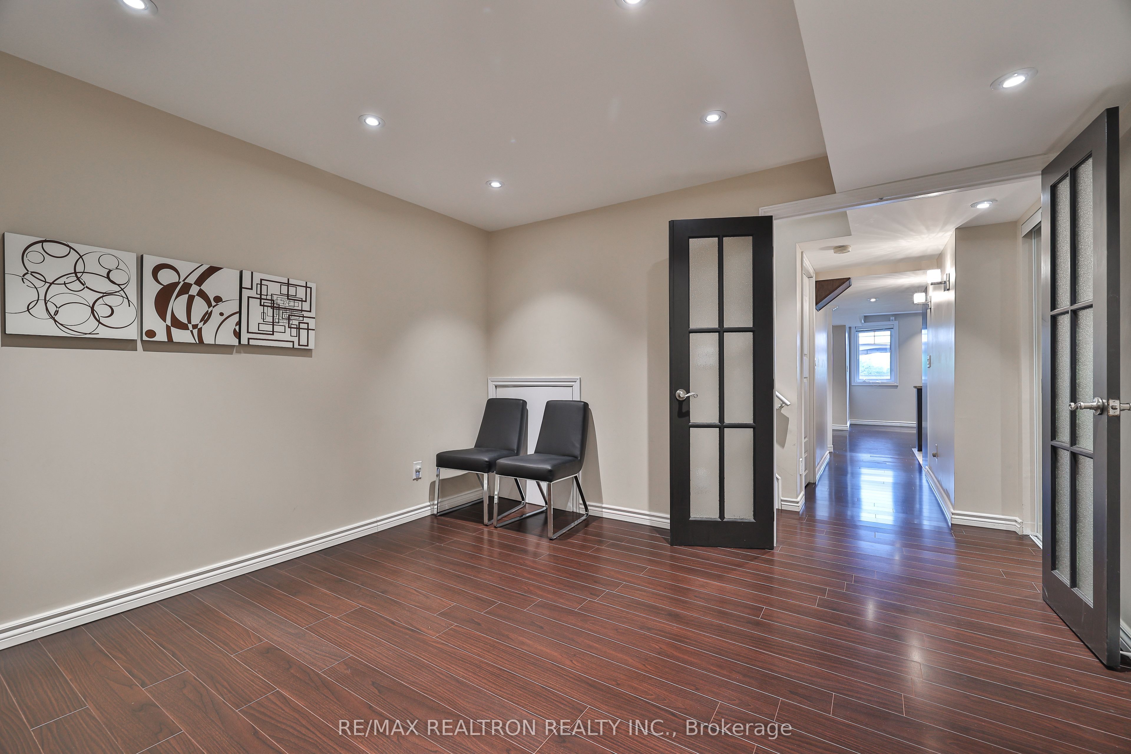 73 Shirrick Drive Property Photo 27
