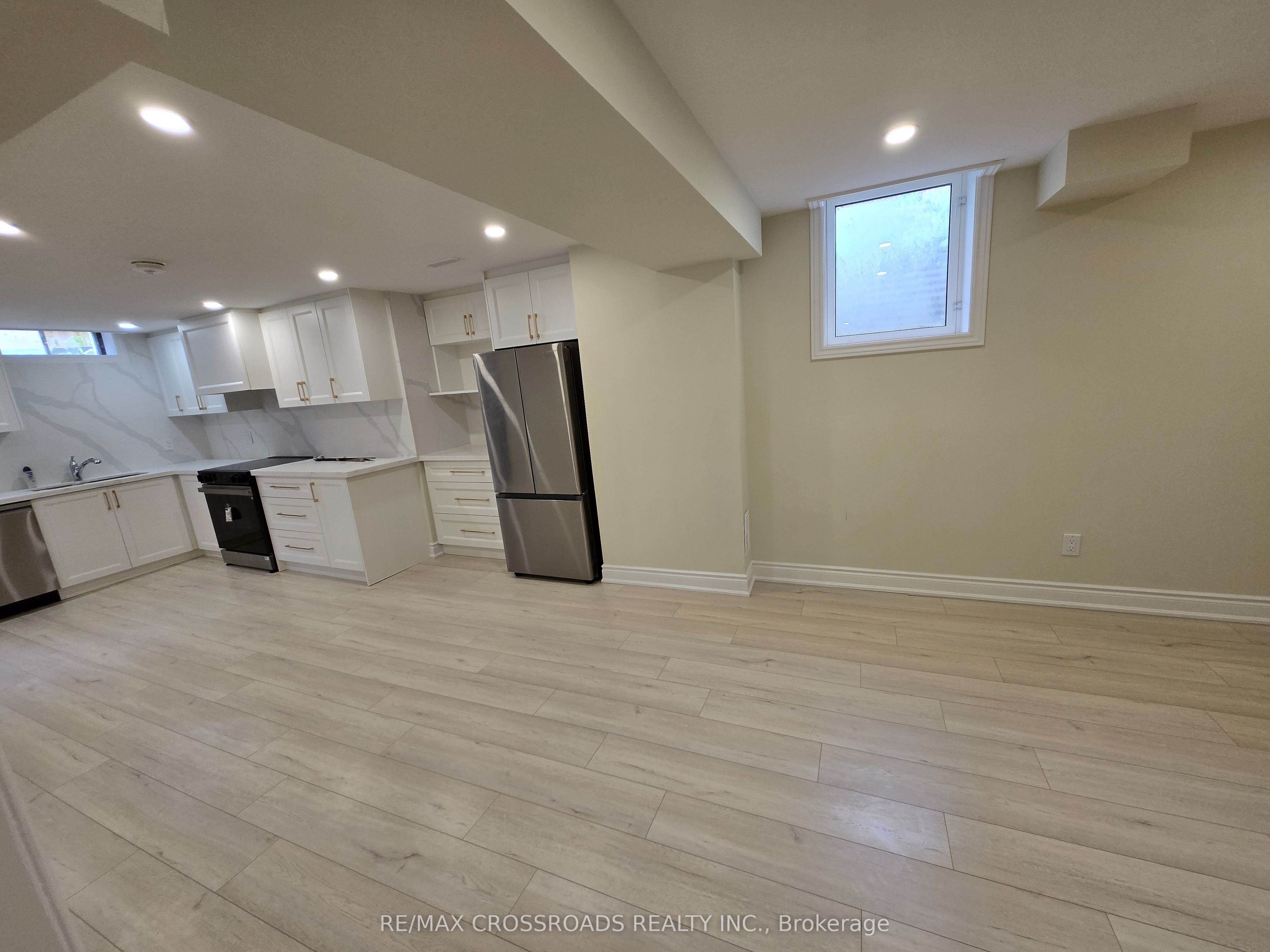 66 Morrison Crescent Property Photo 3