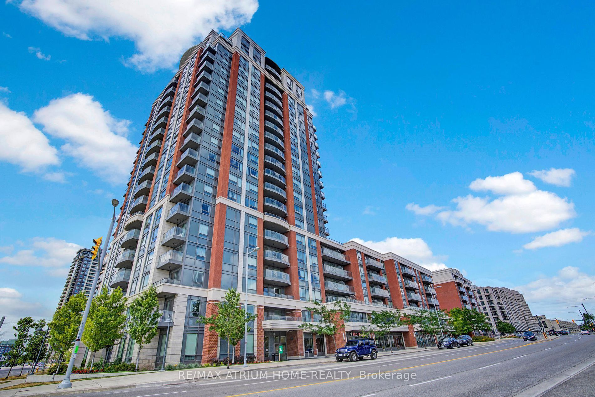 #520 - 8200 Birchmount Road Property Photo 1