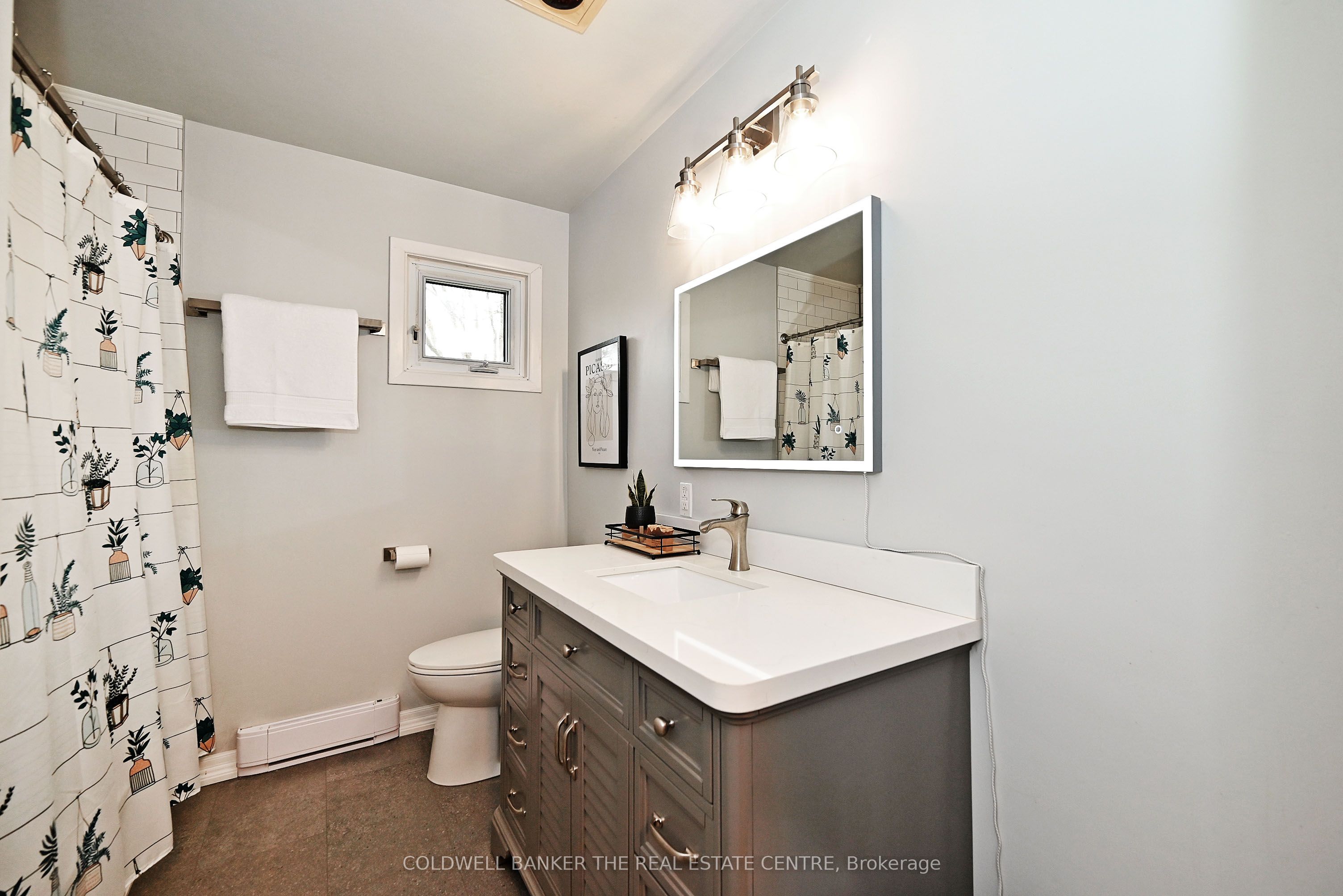 31 Sunrise Street Property Photo 25