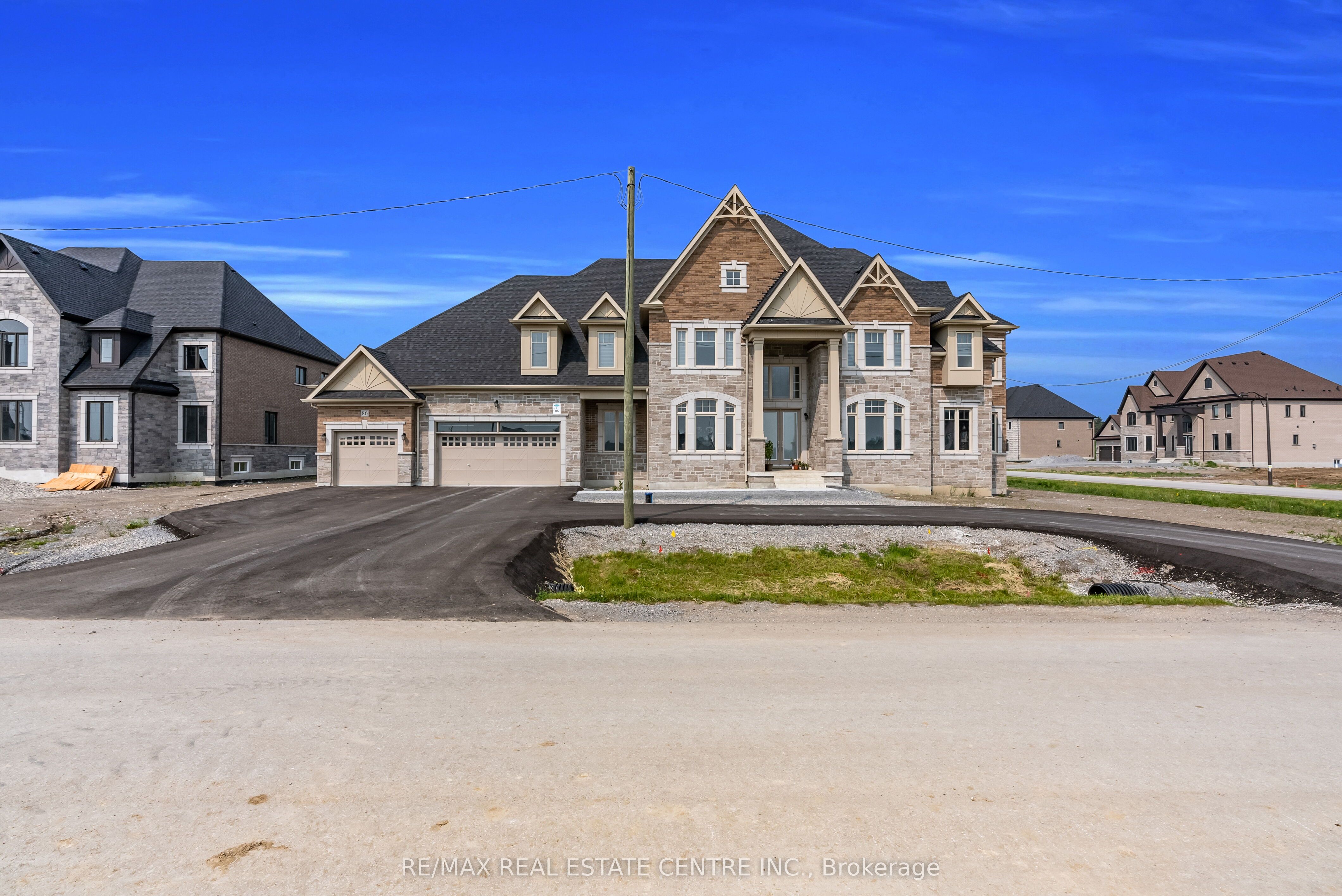 86 Green Gables Crescent Property Photo 1