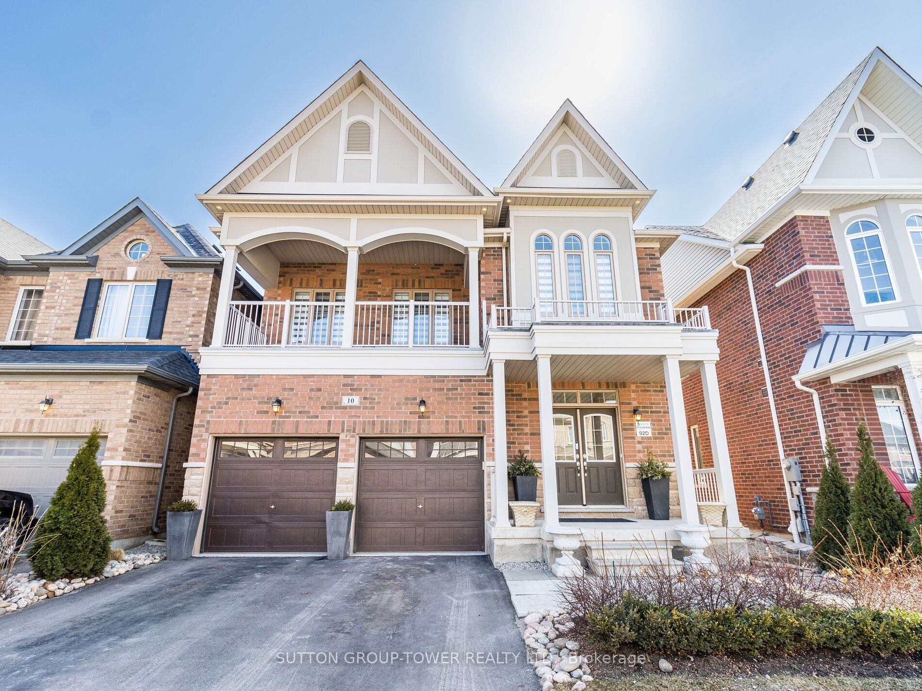10 Alistair Cres Property Photo 1