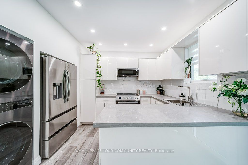 836 Montsell Avenue Property Photo 12