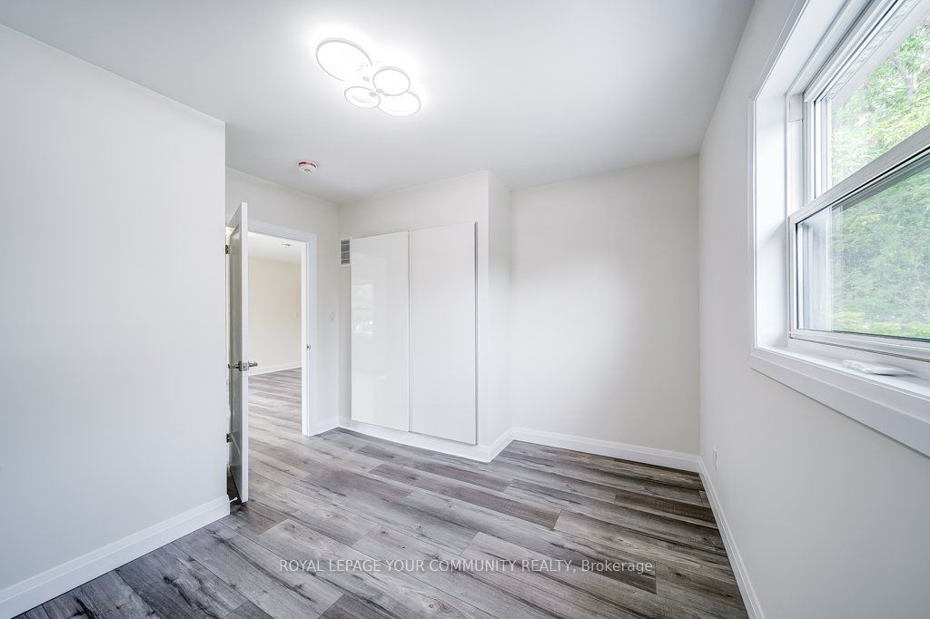 836 Montsell Avenue Property Photo 16