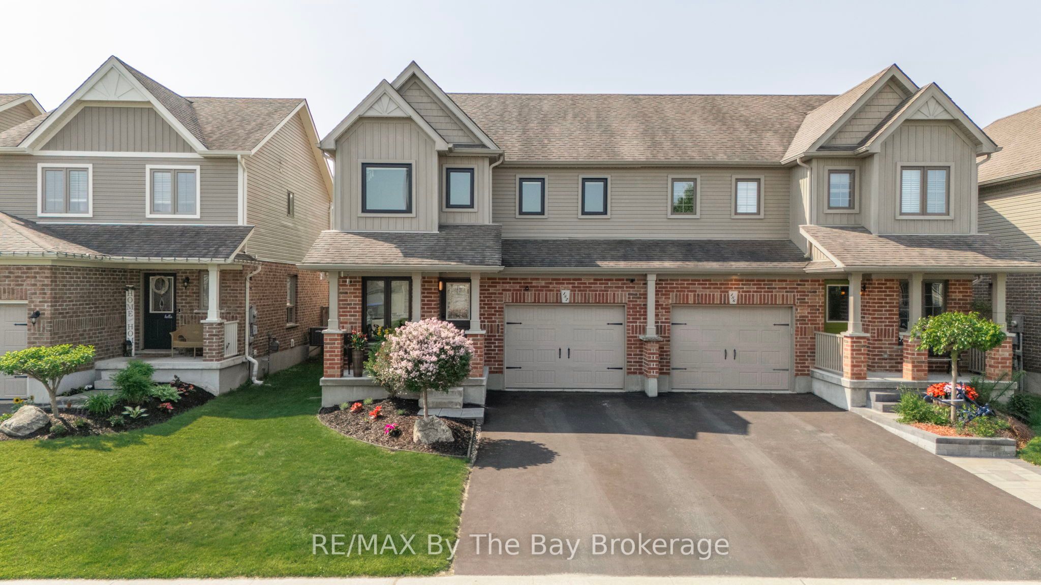 182 Banting Crescent Property Photo 1