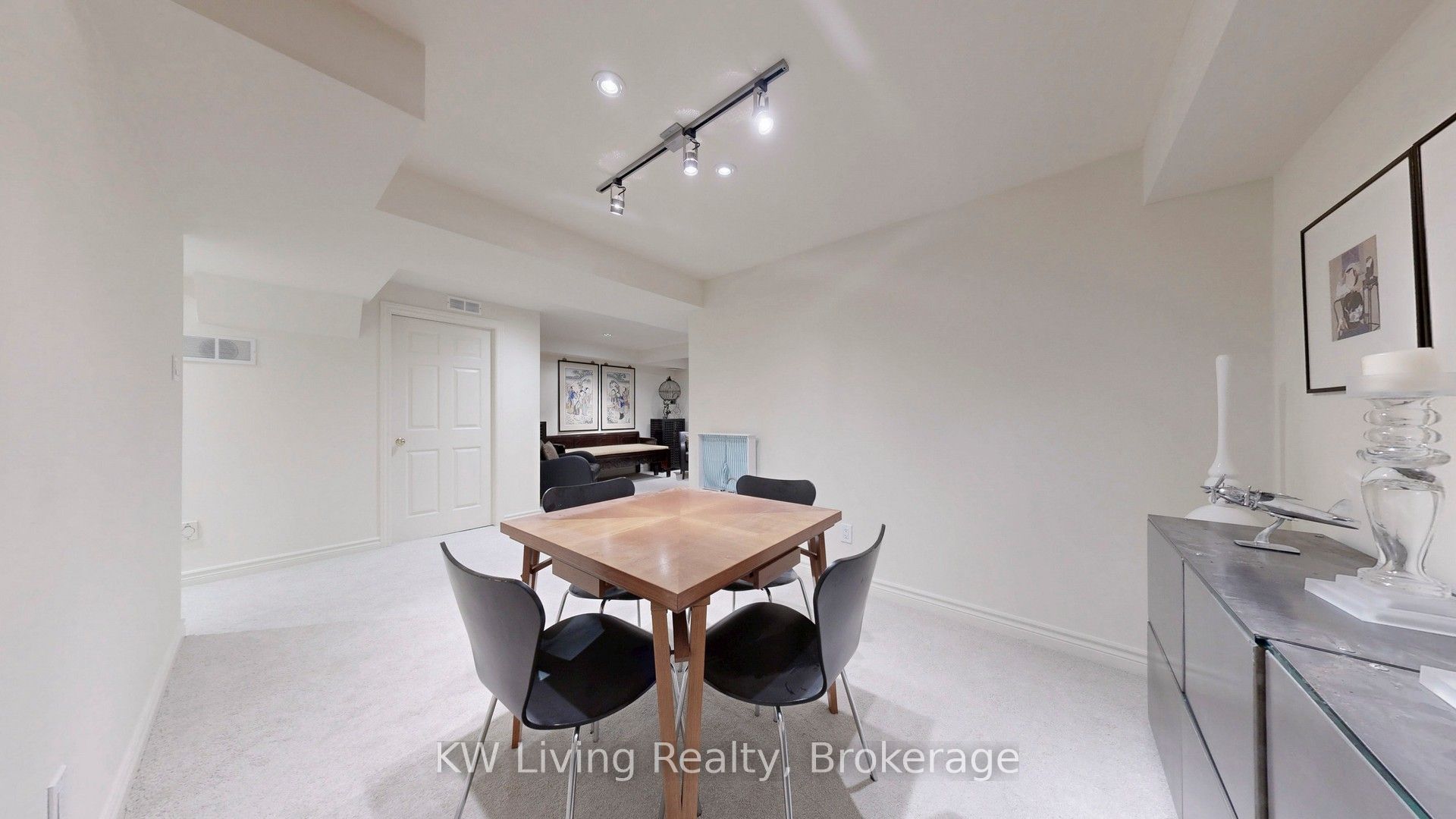 16 Carriage House Court Property Photo 26