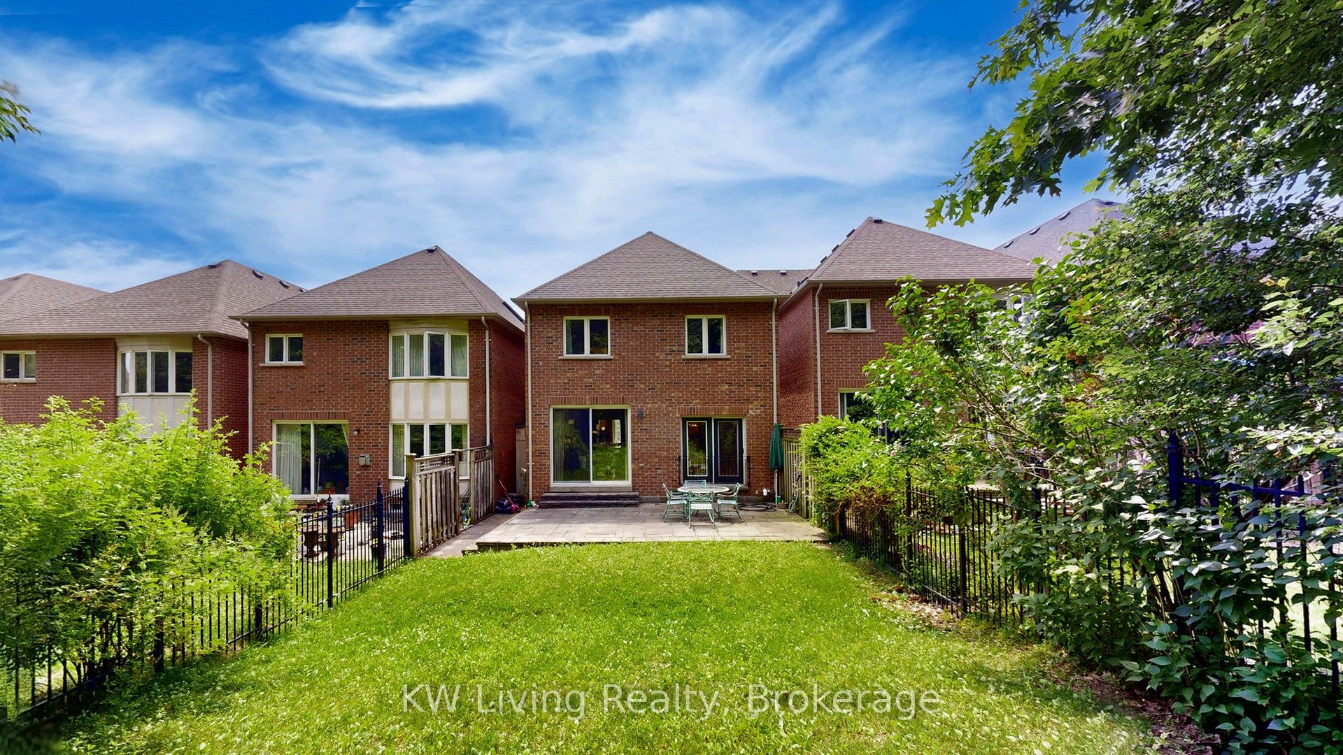 16 Carriage House Court Property Photo 30