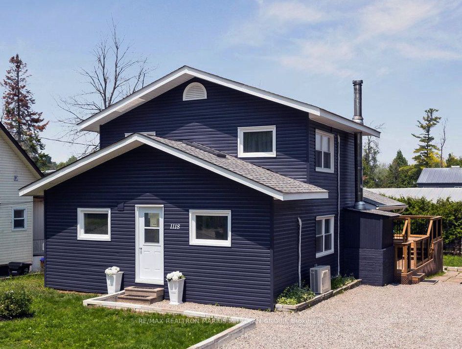1118 Stoney Point Road Property Photo 1
