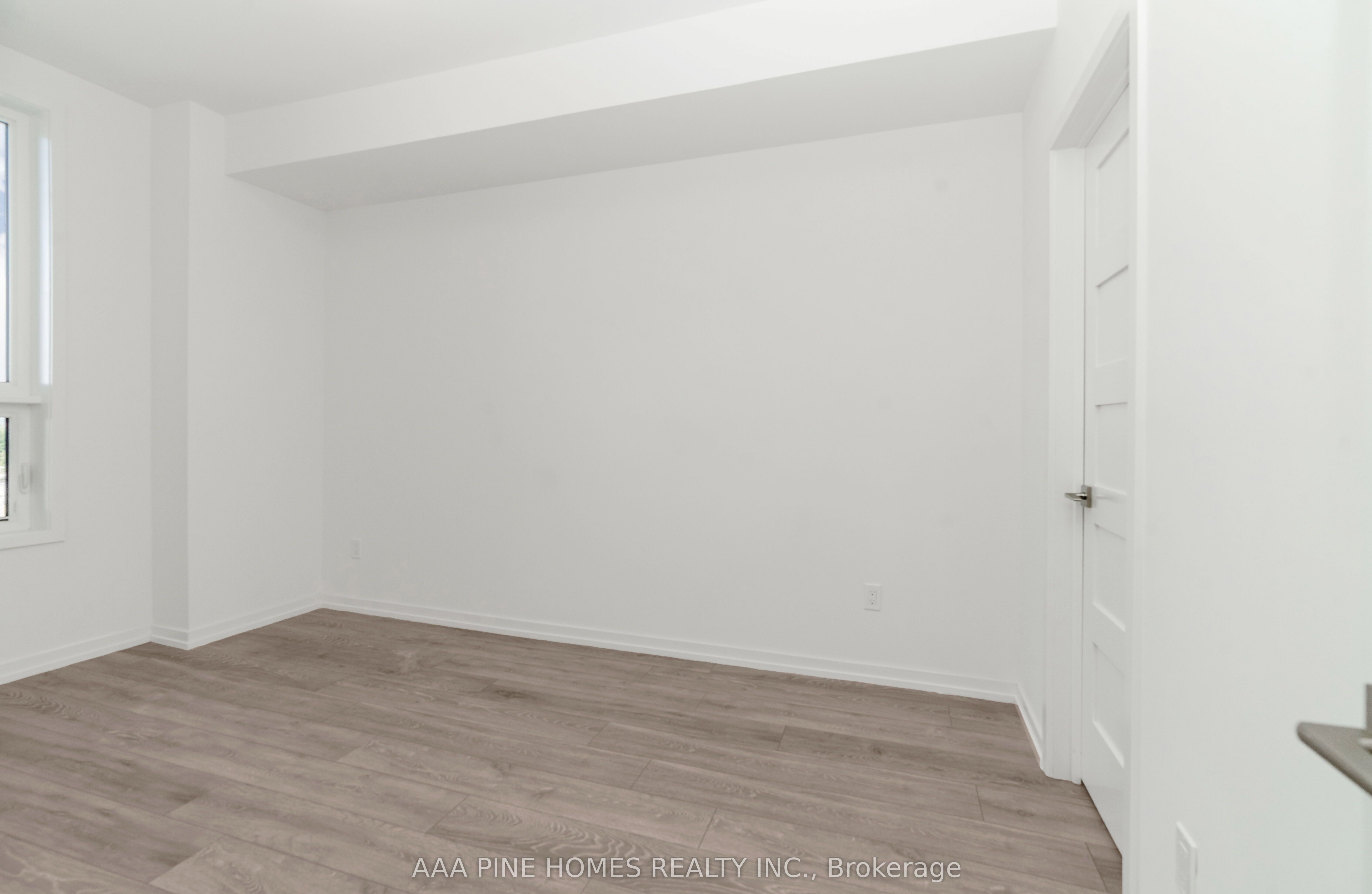 20 Lytham Green Circle #4 Property Photo 26