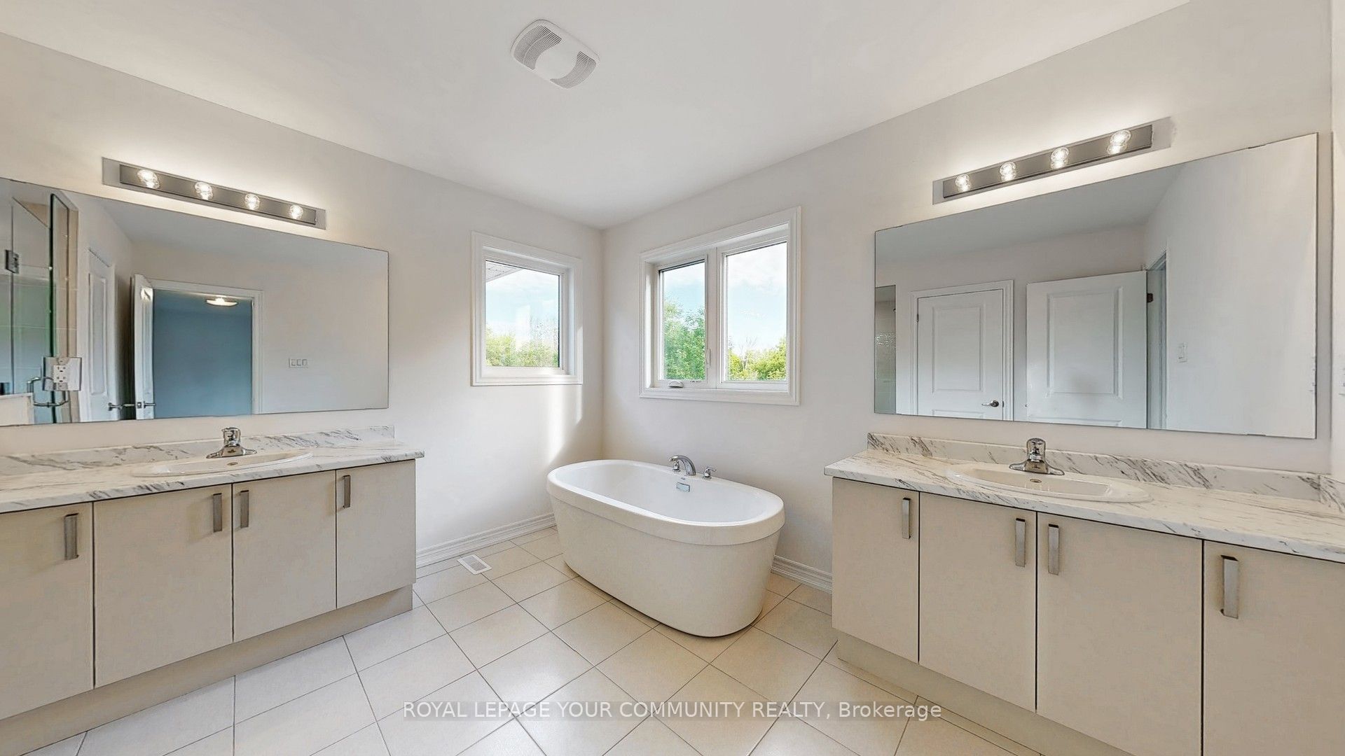 26 Baycroft Boulevard Property Photo 33