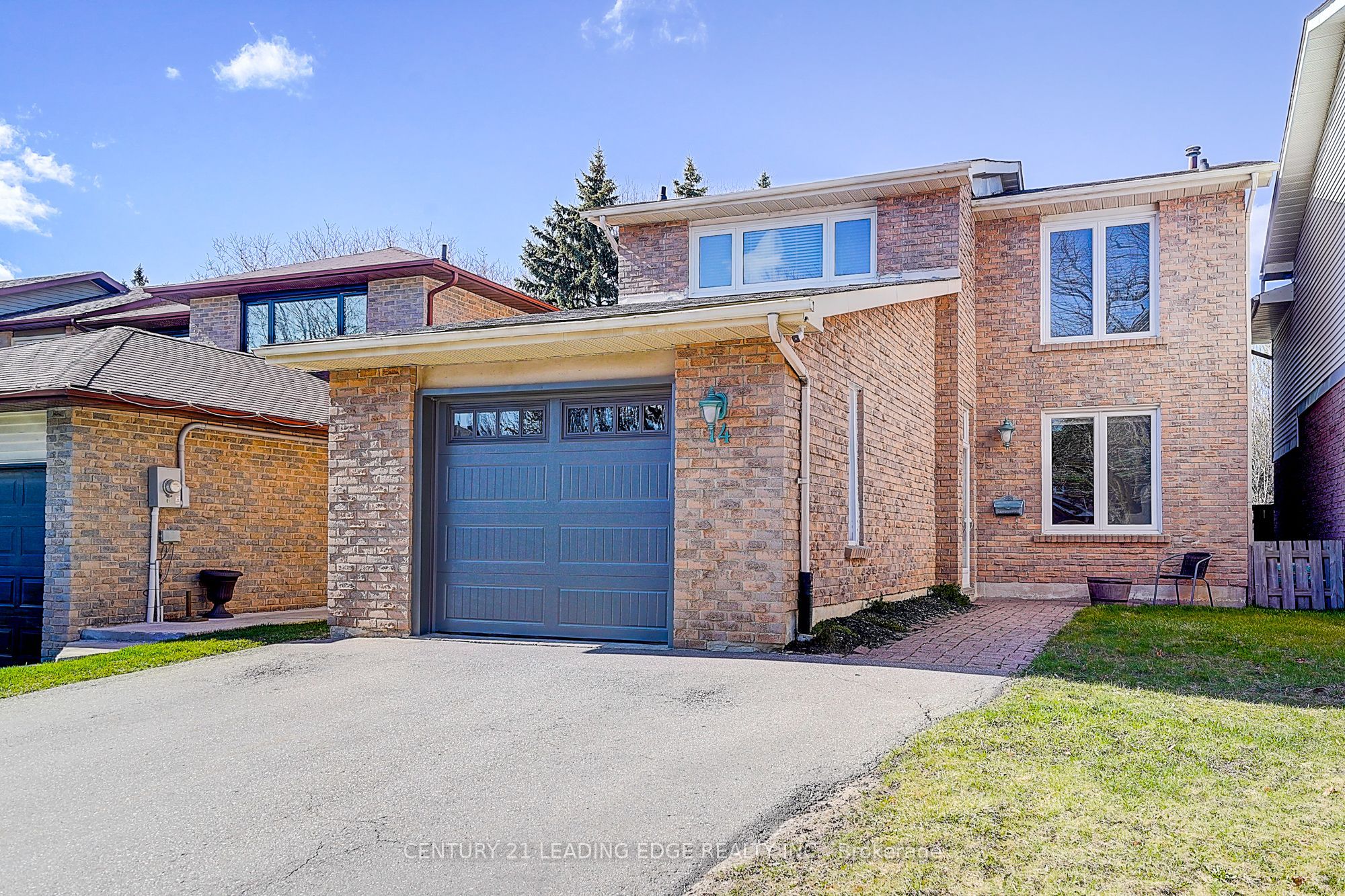 14 PARKINSON Road Property Photo 1