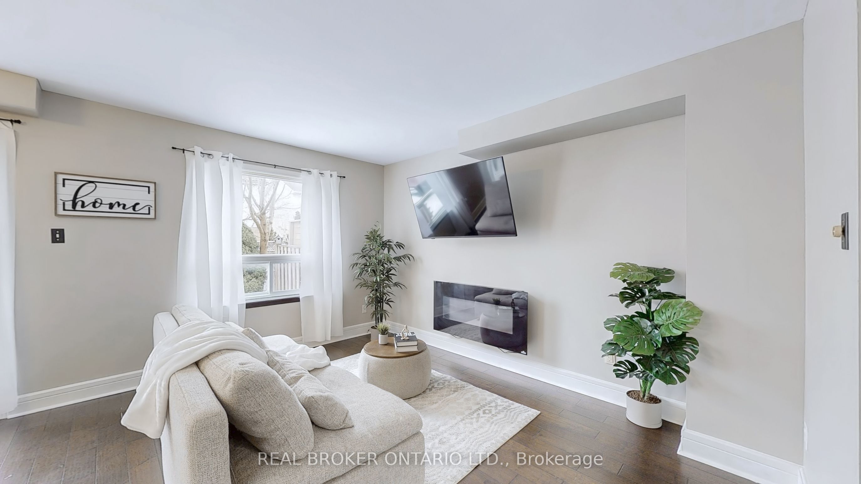 1200 Inniswood Street Property Photo 6