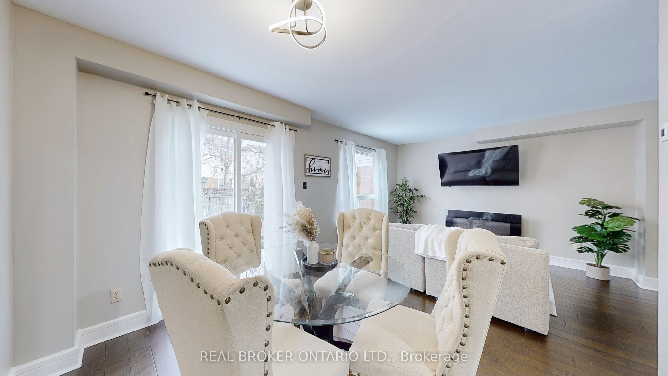 1200 Inniswood Street Property Photo 10
