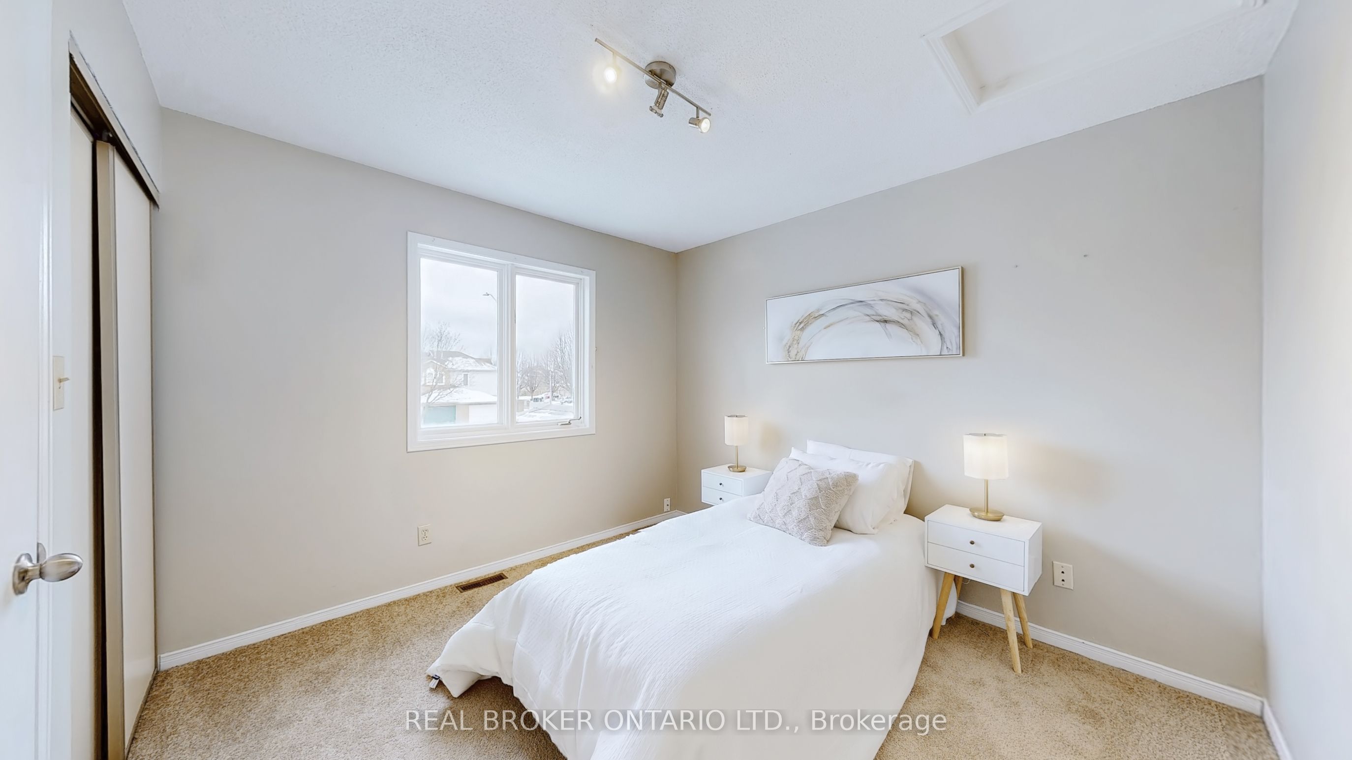 1200 Inniswood Street Property Photo 19