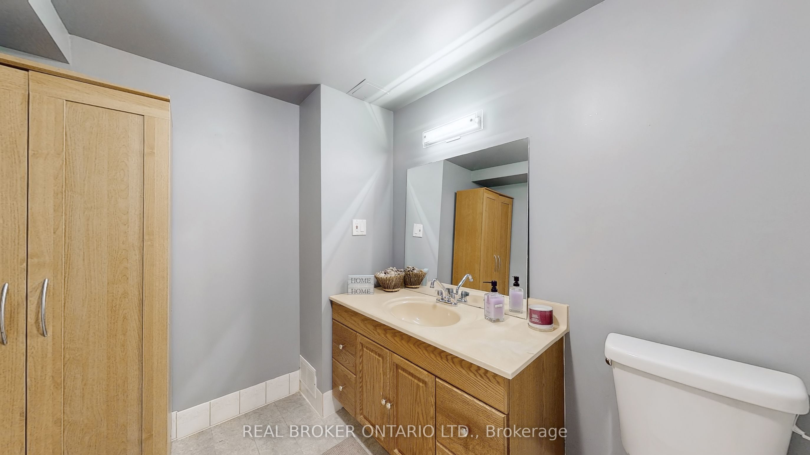 1200 Inniswood Street Property Photo 25