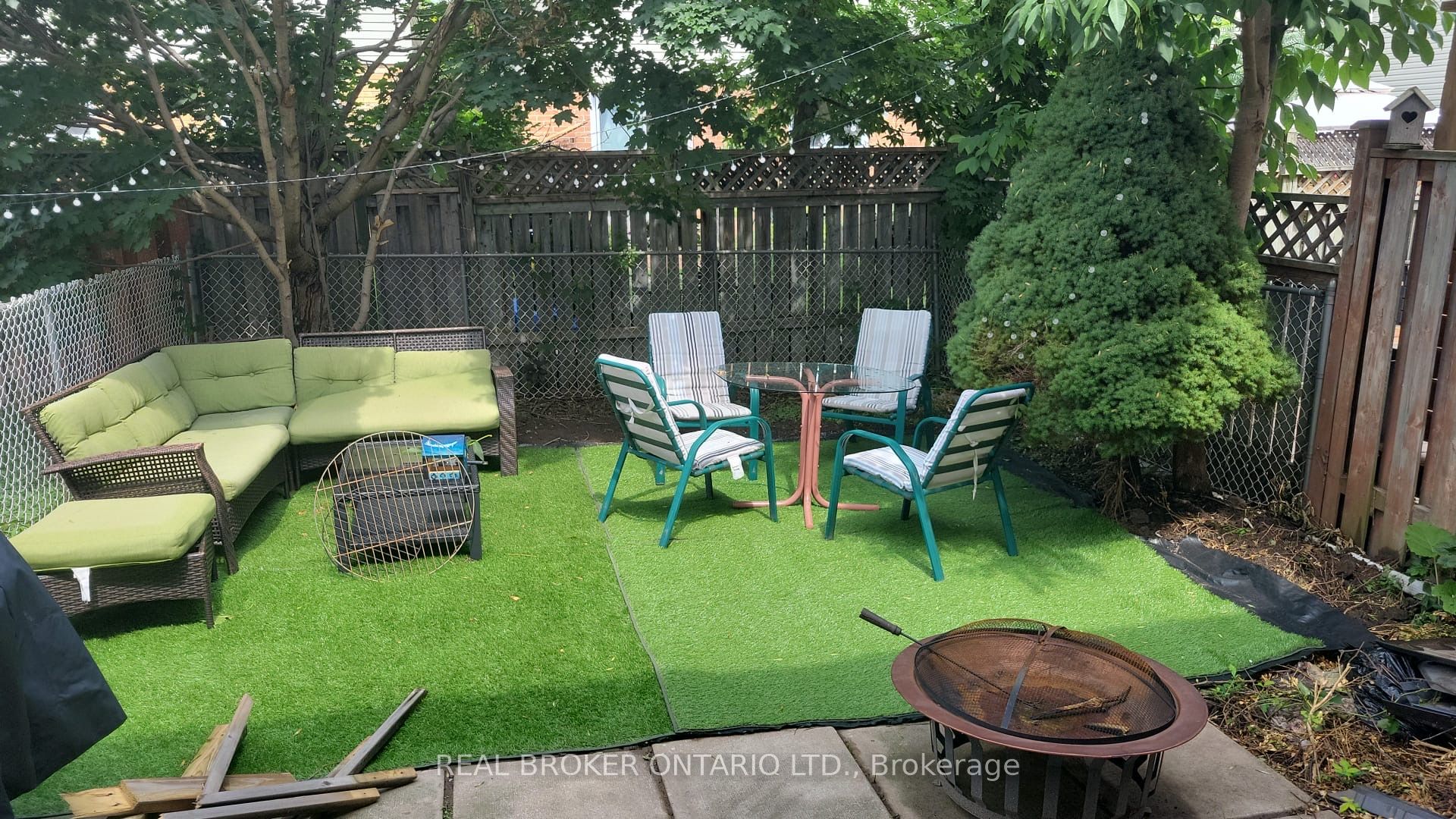 1200 Inniswood Street Property Photo 28