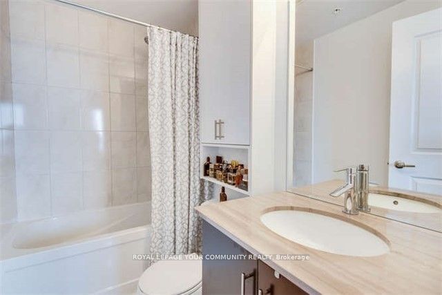 9255 Jane Street 914 Property Photo 14
