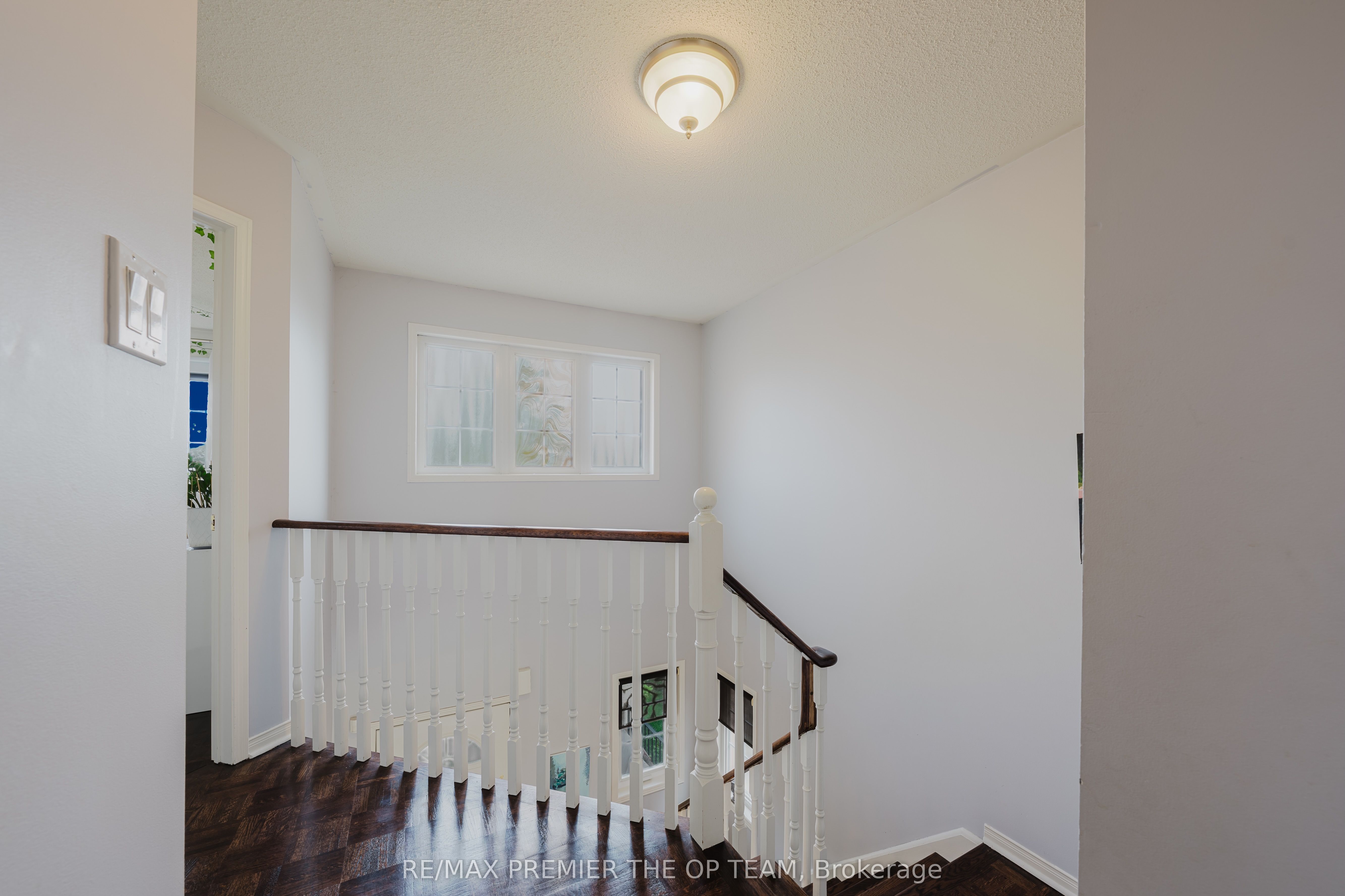 50 Beaverbrook Crescent Property Photo 16