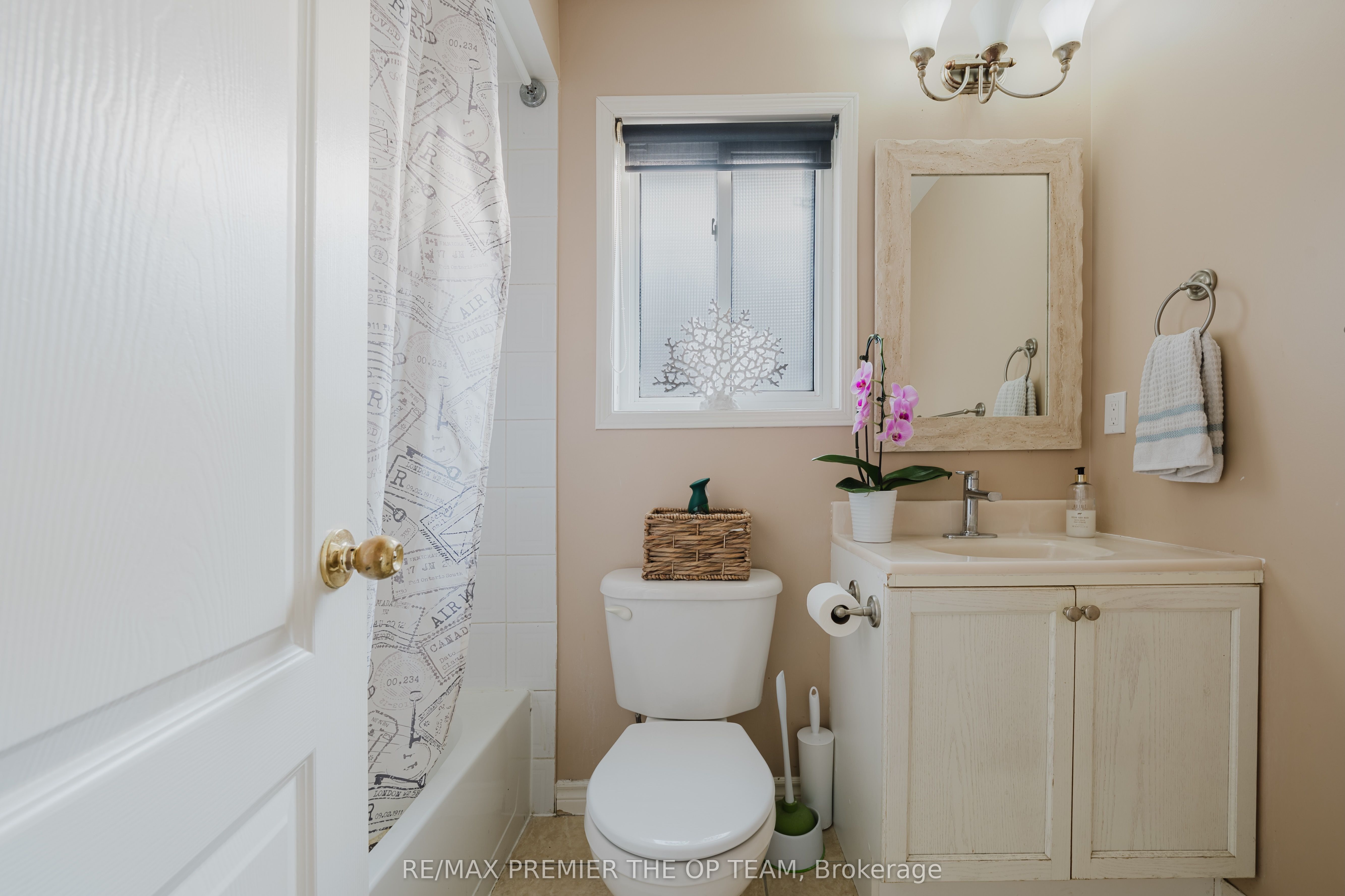 50 Beaverbrook Crescent Property Photo 20