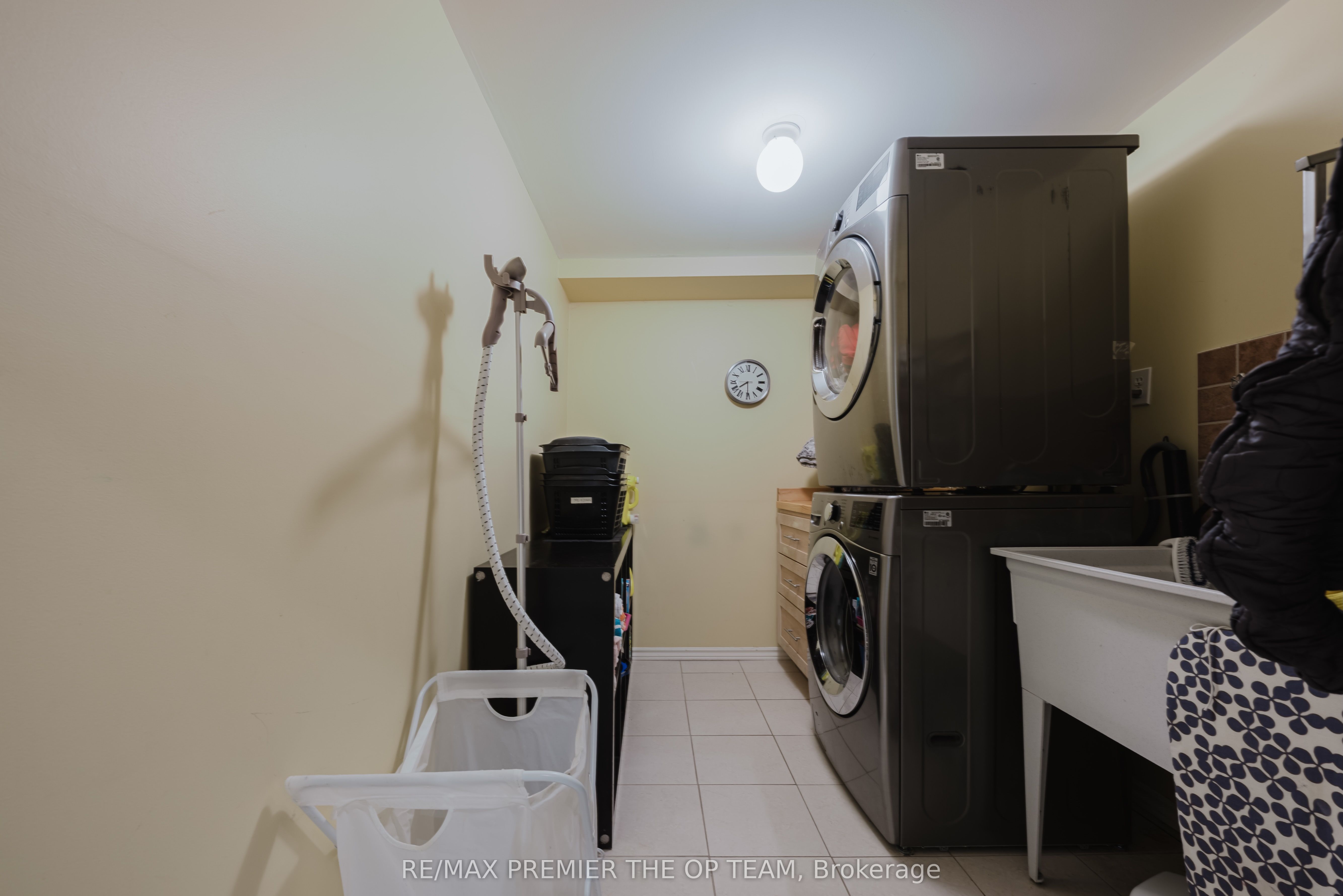 50 Beaverbrook Crescent Property Photo 25