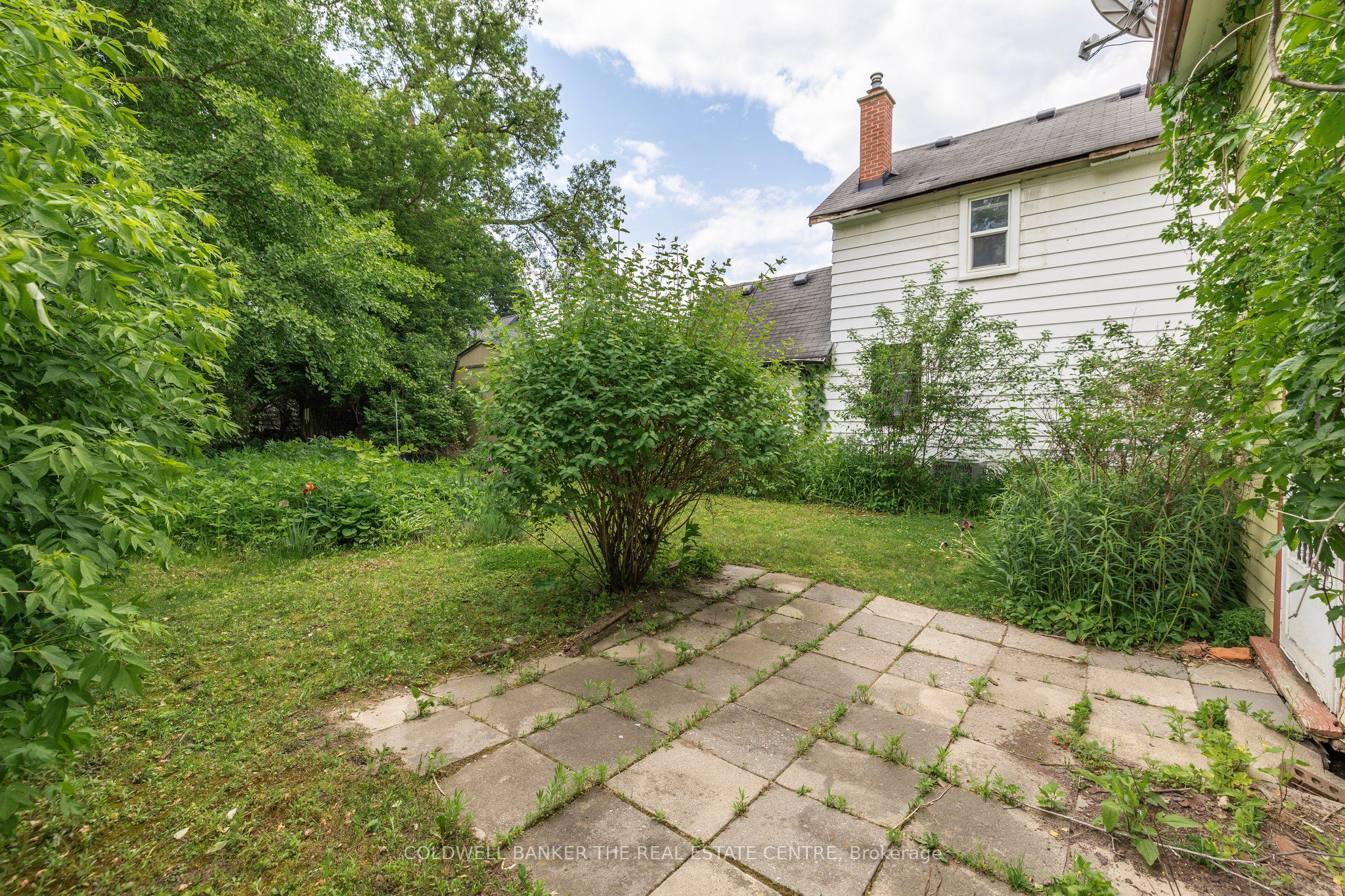 410 Eagle Street Property Photo 24