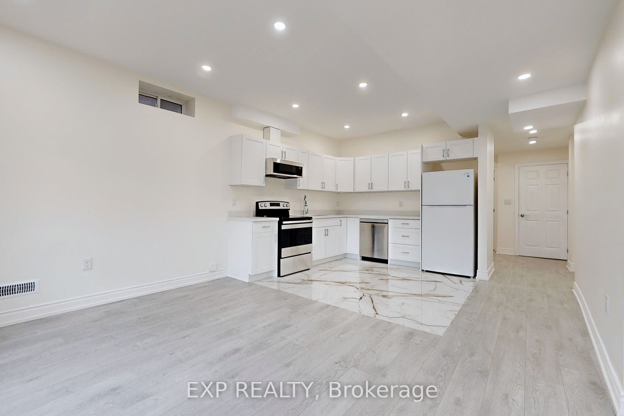 50 Sharonview Crescent Property Photo 38